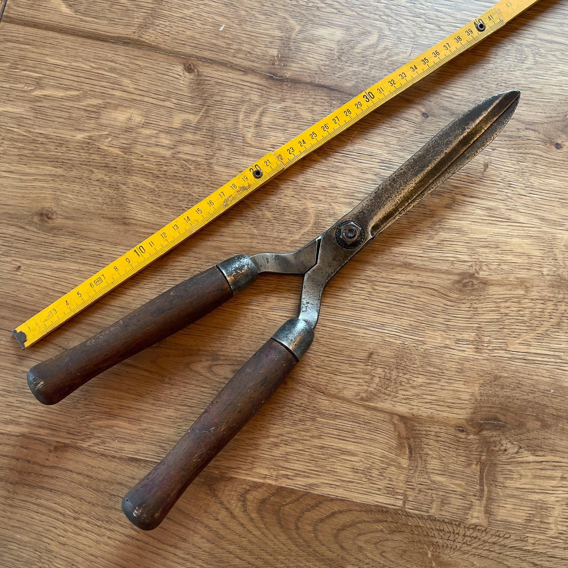 Prachtige antieke heggenschaar - Bamestra Curiosa