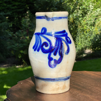 Prachtige antieke Keulse aardewerk schenkkan / vaas - The Collectionist