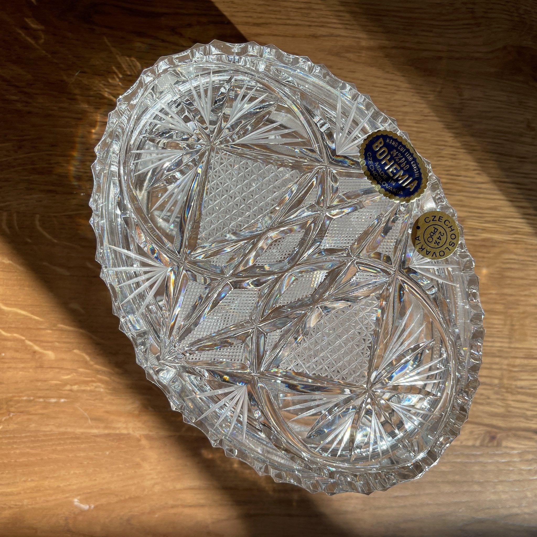Prachtige Bonbon schaal van Bohemia kristal (1950) - The Collectionist
