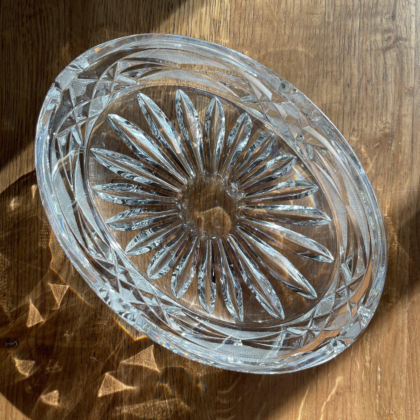 Prachtige Bonbon schaal van Bohemia kristal (1950) - Bamestra Curiosa