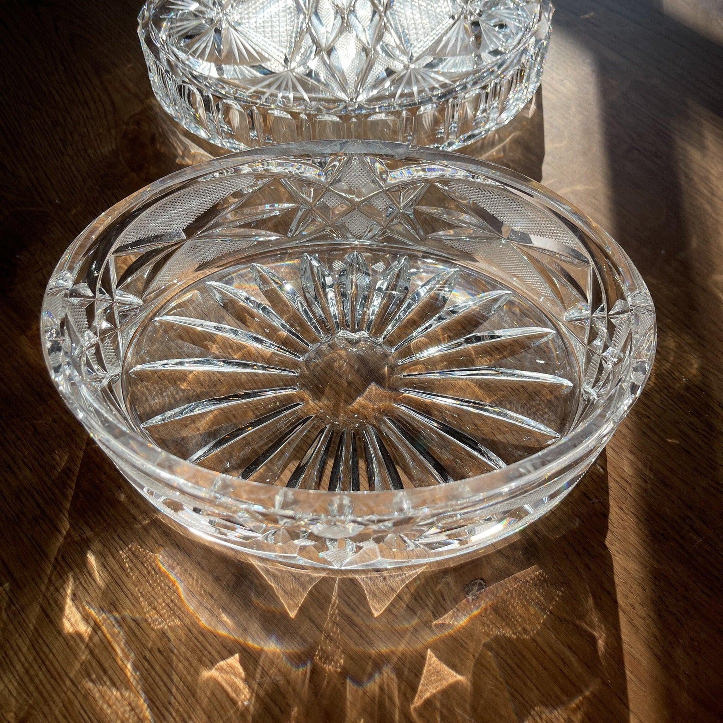 Prachtige Bonbon schaal van Bohemia kristal (1950) - Bamestra Curiosa