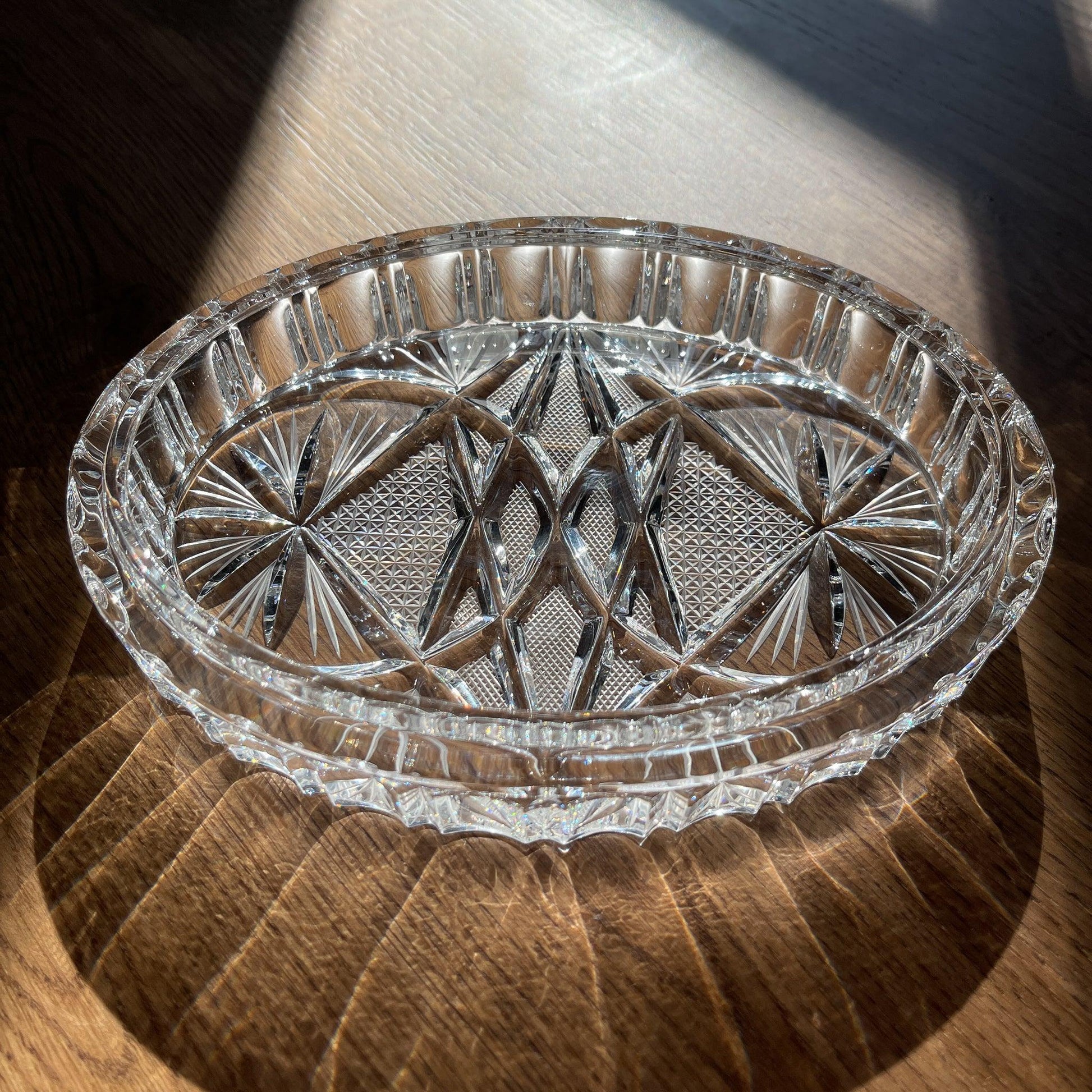 Prachtige Bonbon schaal van Bohemia kristal (1950) - Bamestra Curiosa