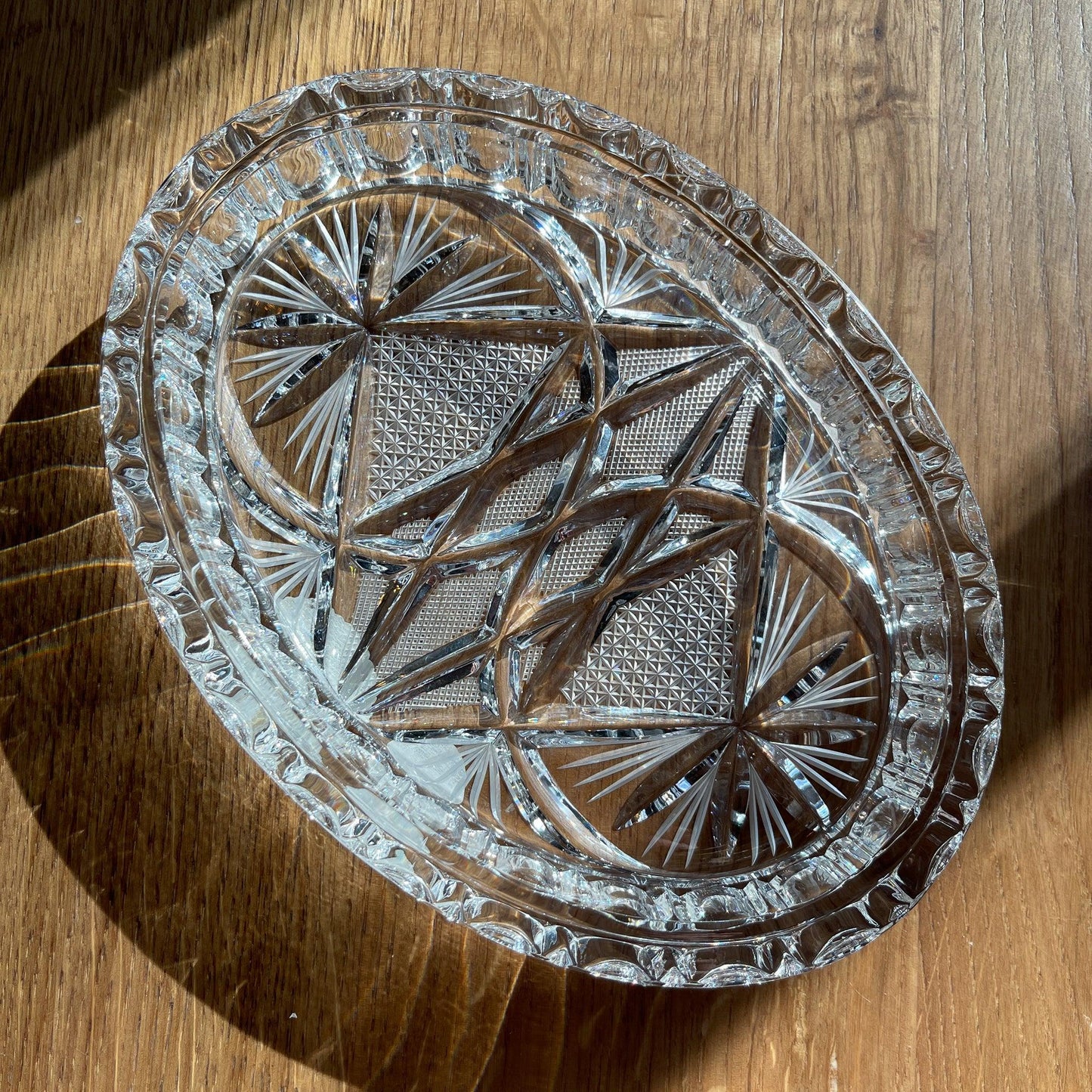 Prachtige Bonbon schaal van Bohemia kristal (1950) - Bamestra Curiosa