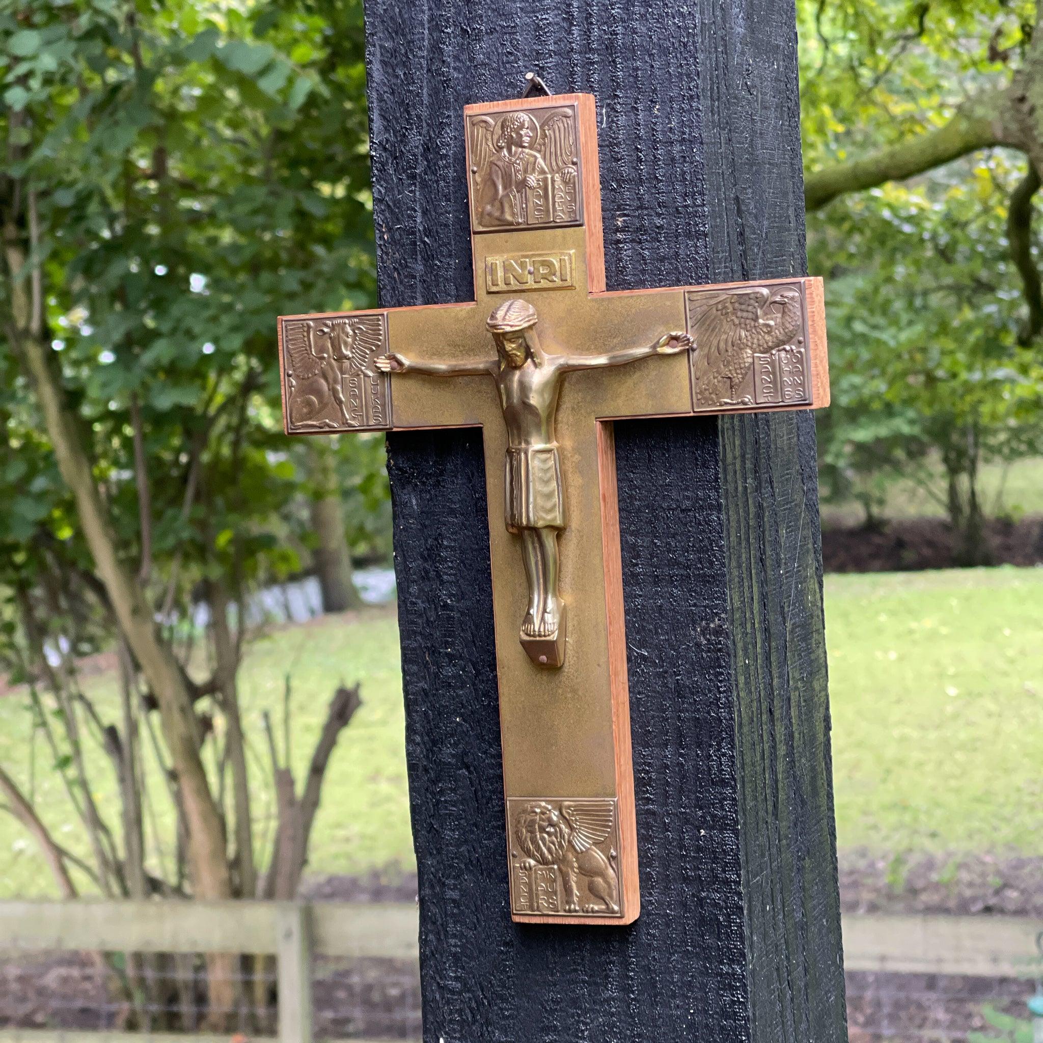 Prachtige koperen crucifix met Jezus - The Collectionist