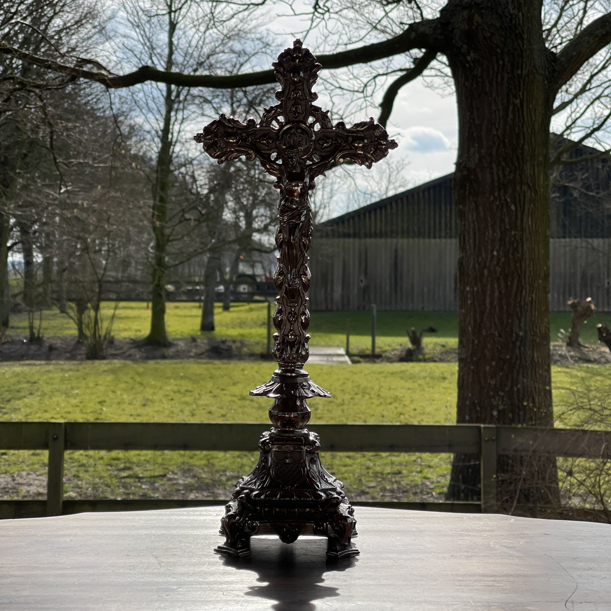 Prachtige metalen crucifix - The Collectionist