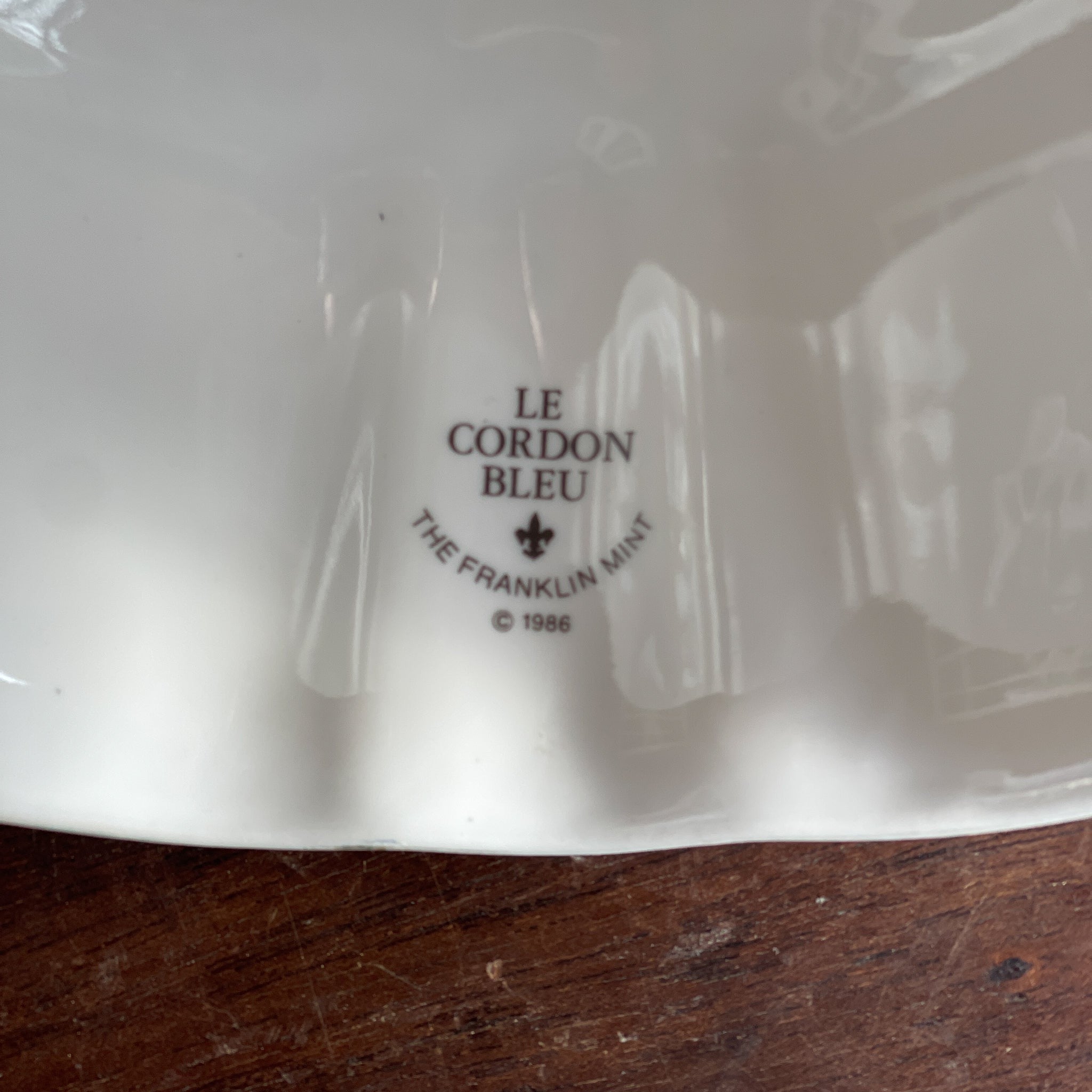 Puddingvorm van Franklin Mint uit de serie Le Cordon Bleu - The Collectionist