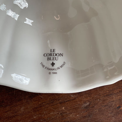 Puddingvorm van Franklin Mint uit de serie Le Cordon Bleu - The Collectionist