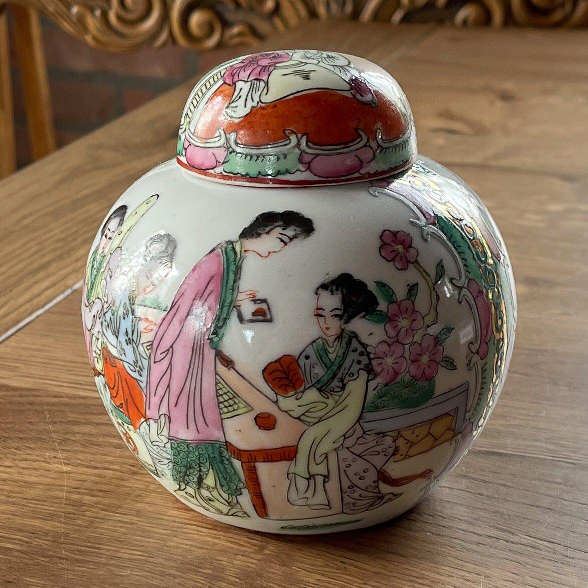 Qianlong Chinese gemberpot - Bamestra Curiosa