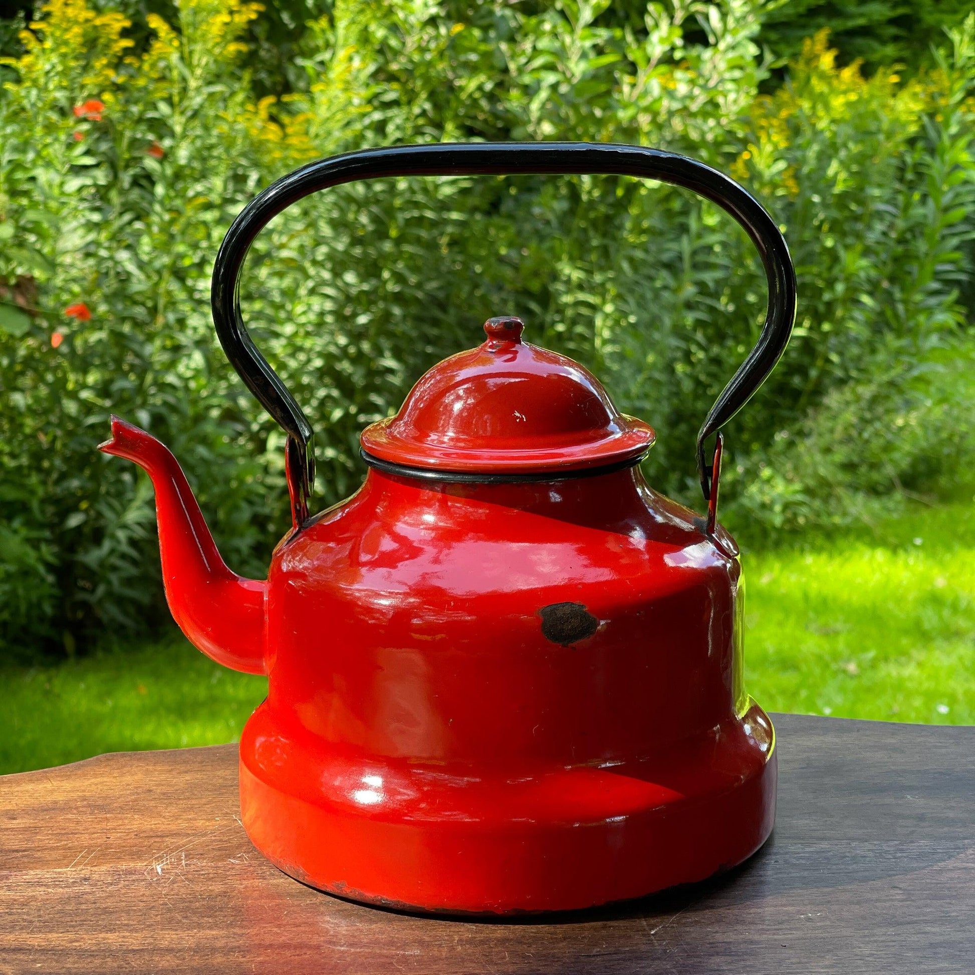 Rode emaille theepot / koffiepot - Bamestra Curiosa