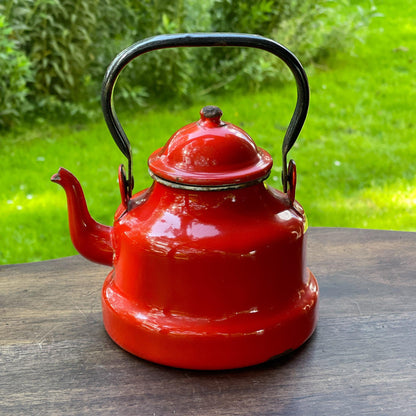 Rode emaille theepot / koffiepot - Bamestra Curiosa