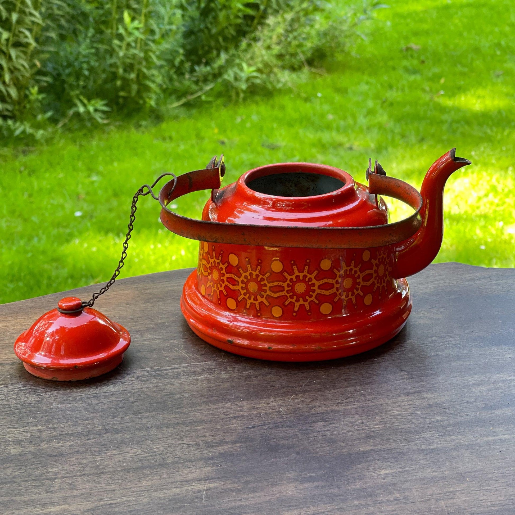 Rode emaille theepot / koffiepot - Bamestra Curiosa