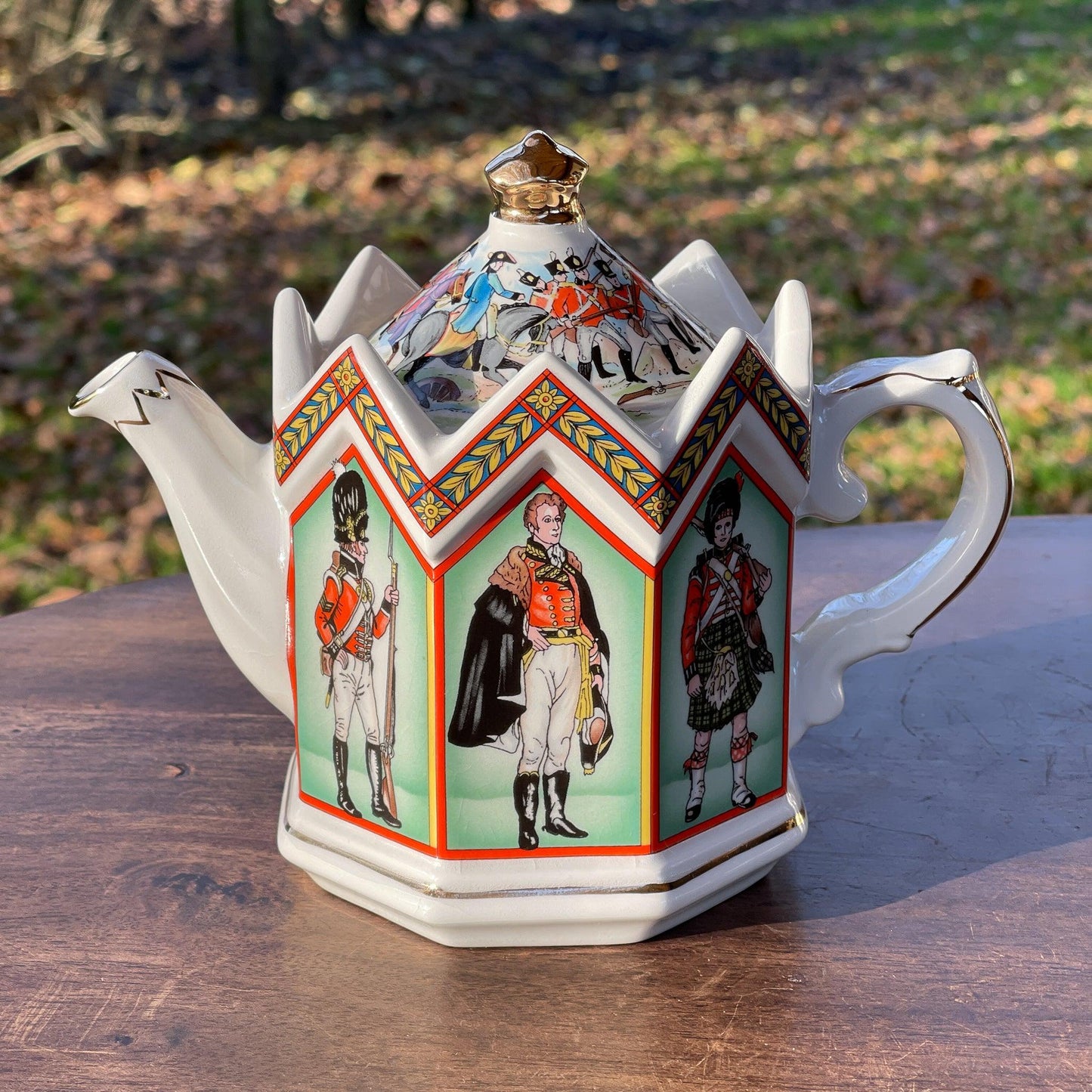 Sadler Theepot The Duke of Wellington - Bamestra Curiosa