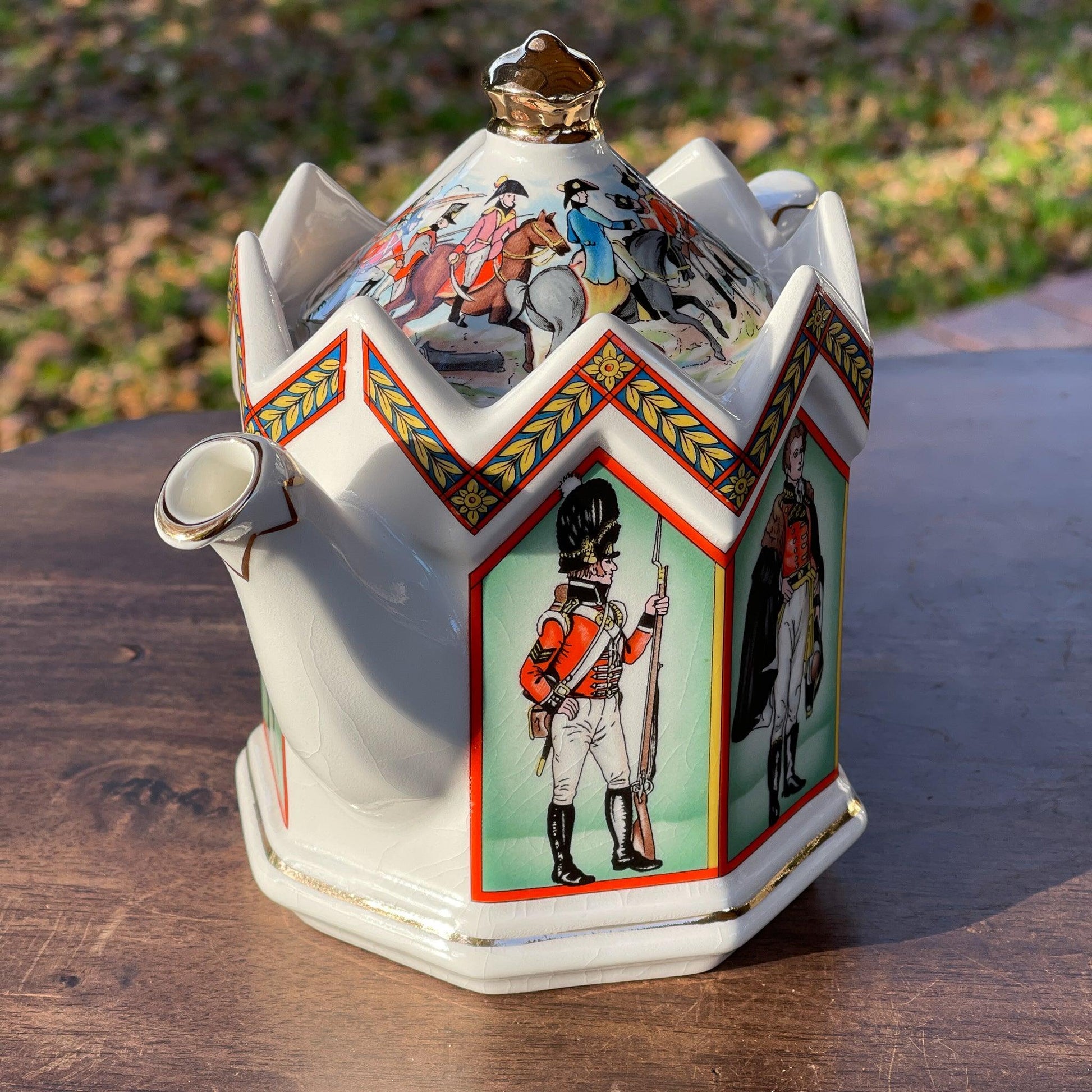 Sadler Theepot The Duke of Wellington - Bamestra Curiosa