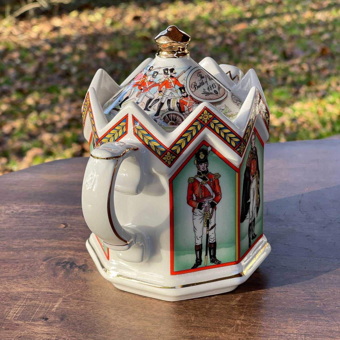 Sadler Theepot The Duke of Wellington - Bamestra Curiosa