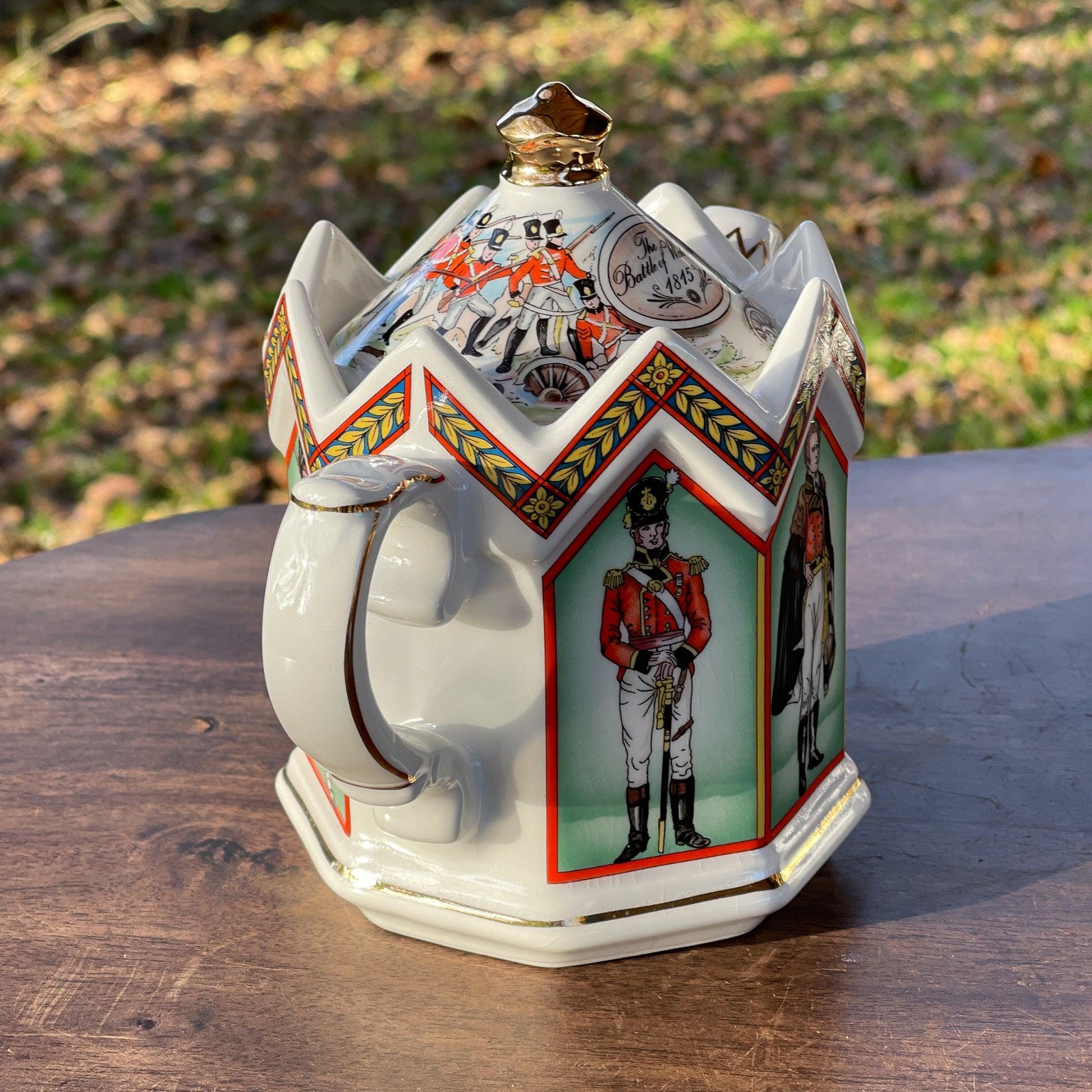 Sadler Theepot The Duke of Wellington - Bamestra Curiosa