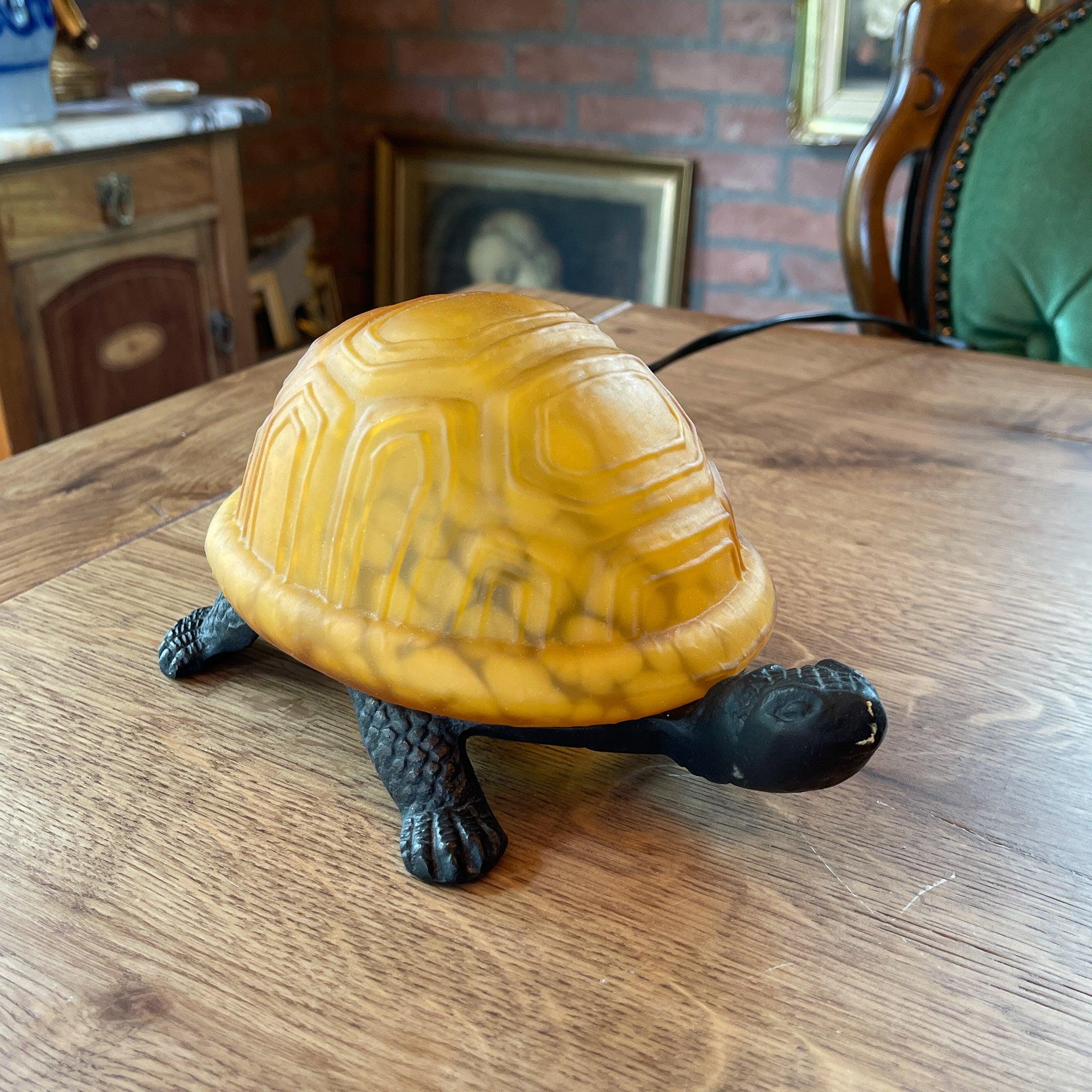 Schildpad lamp van metaal & glas - The Collectionist