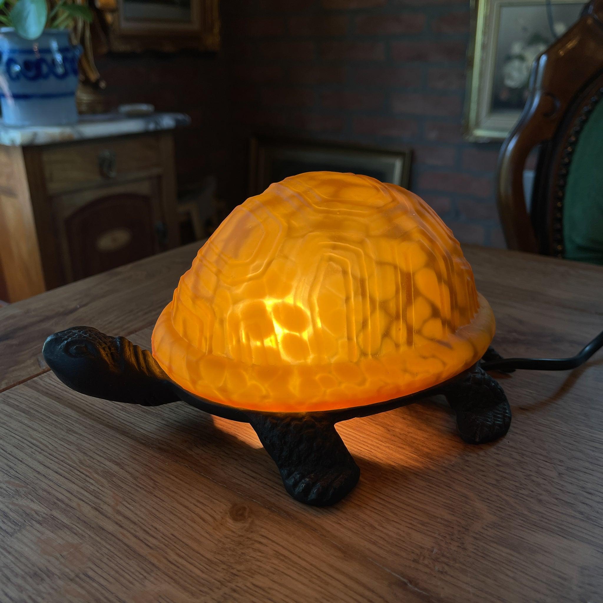Schildpad lamp van metaal & glas - The Collectionist