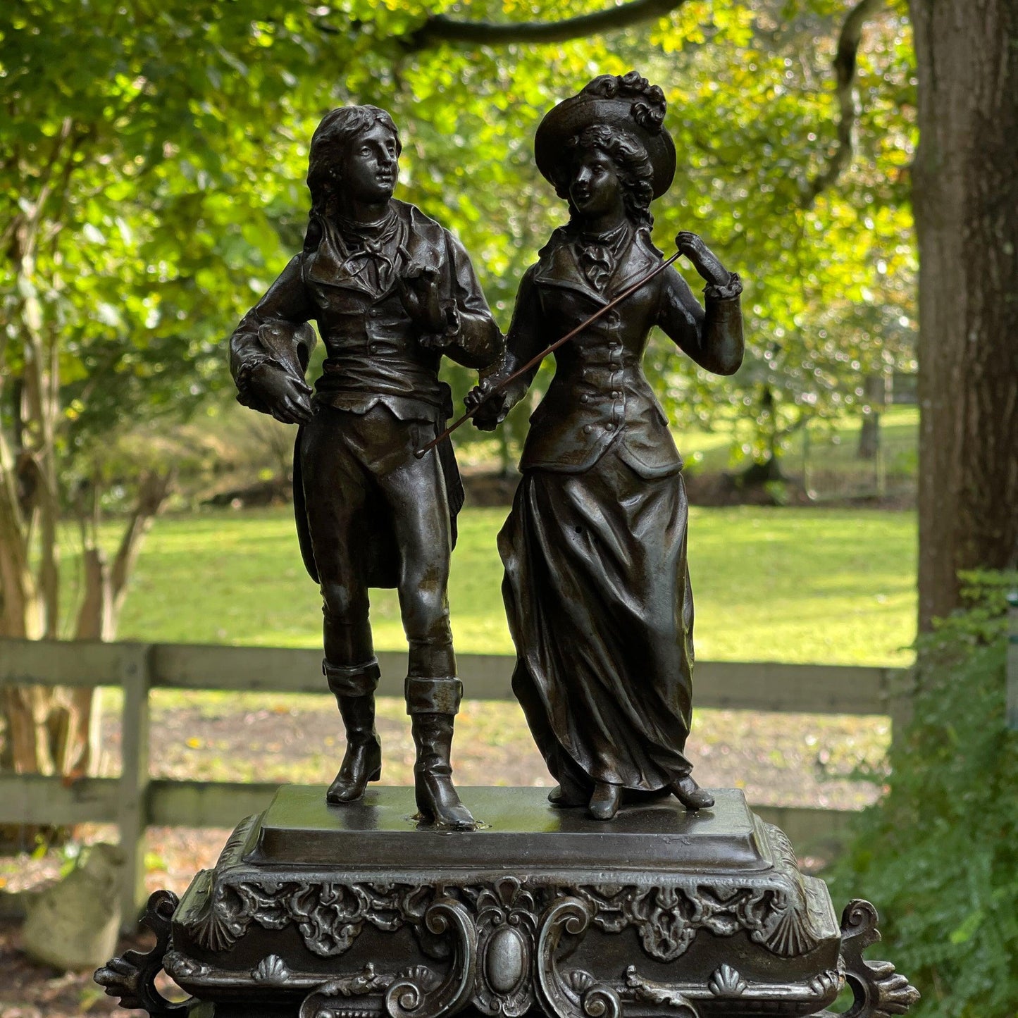 Schoorsteenklok - Bamestra Curiosa