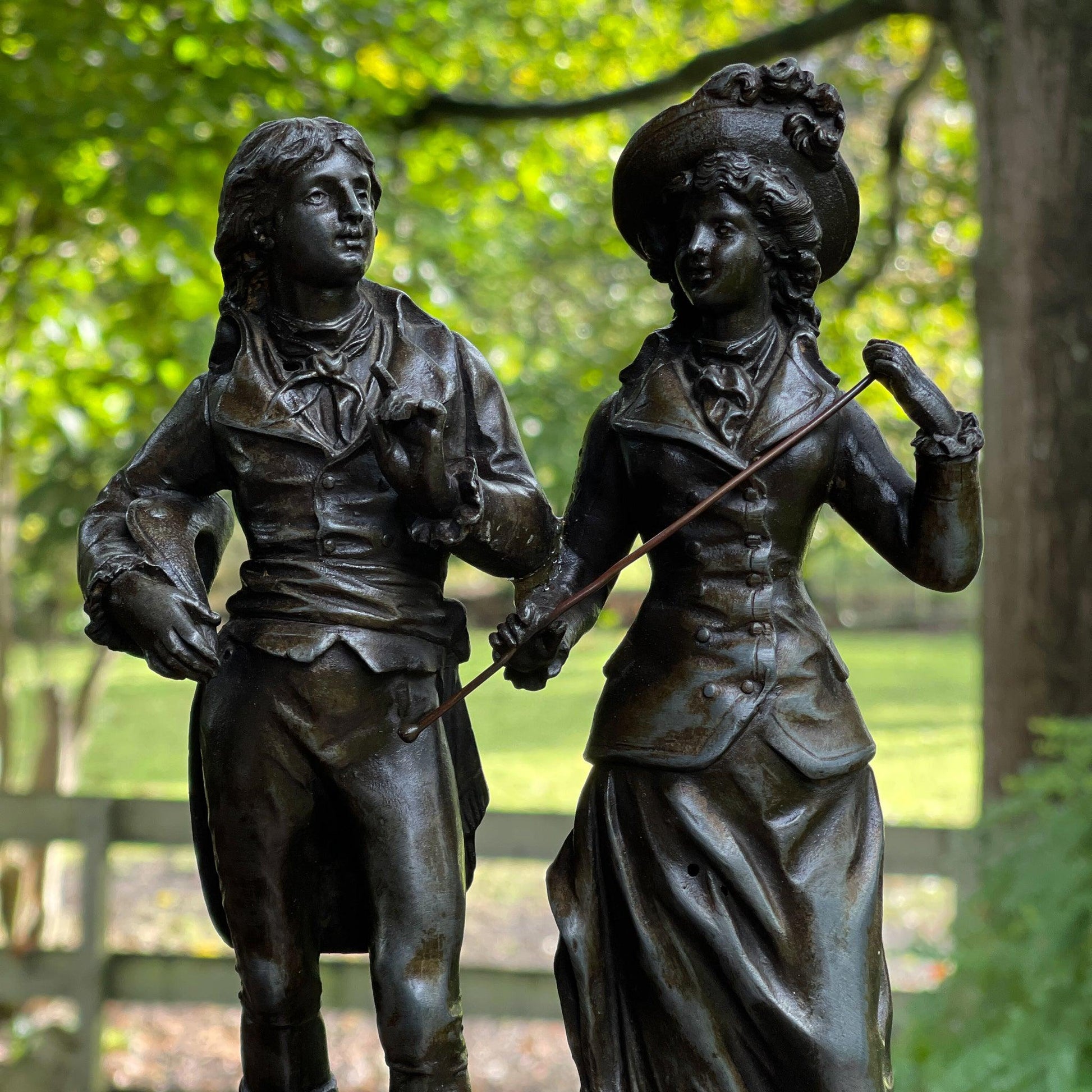 Schoorsteenklok - Bamestra Curiosa