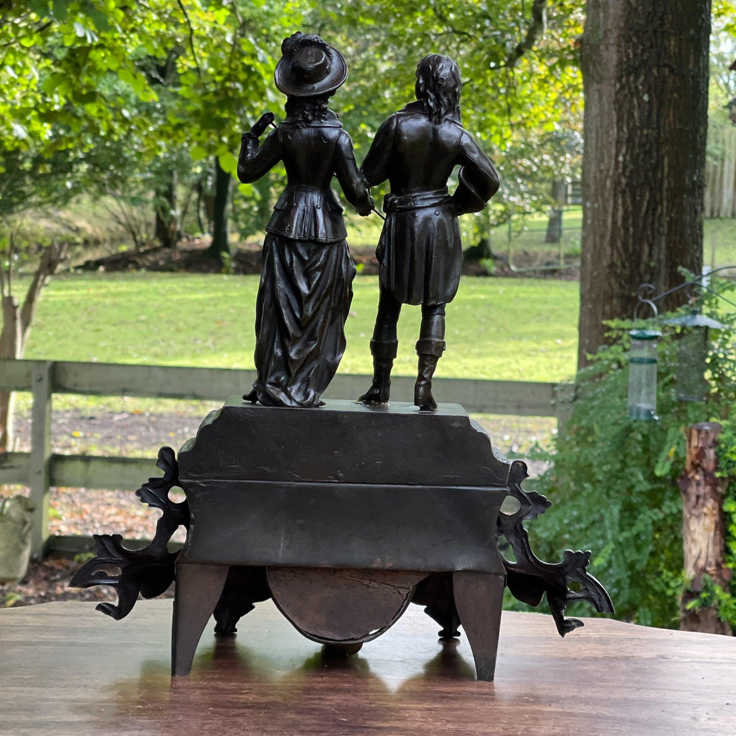 Schoorsteenklok - Bamestra Curiosa