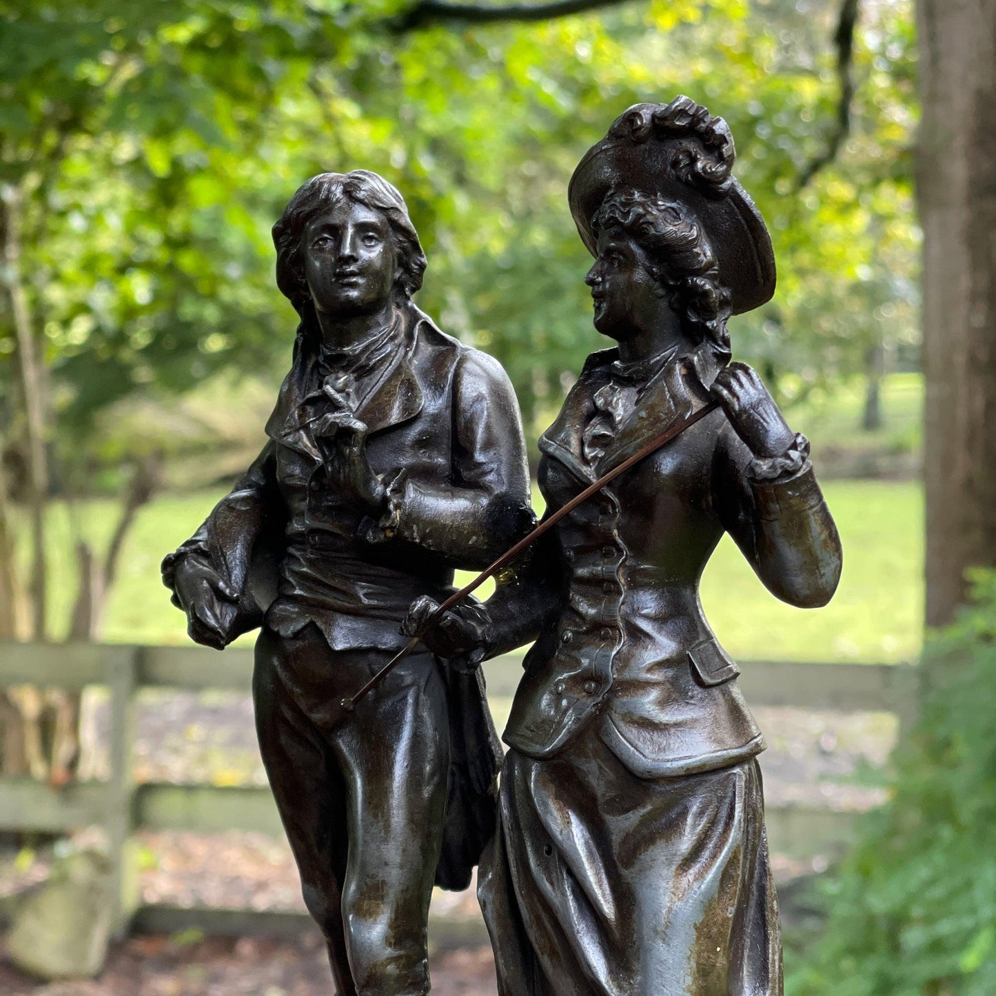 Schoorsteenklok - Bamestra Curiosa