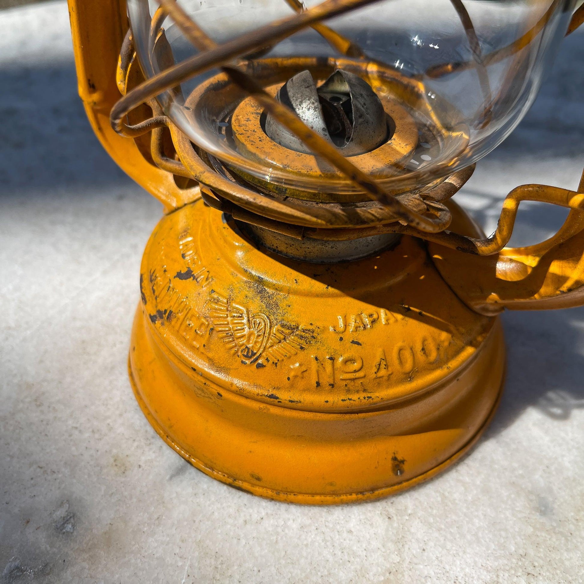 Stormlantaarn Made in Japan No 400 - Bamestra Curiosa