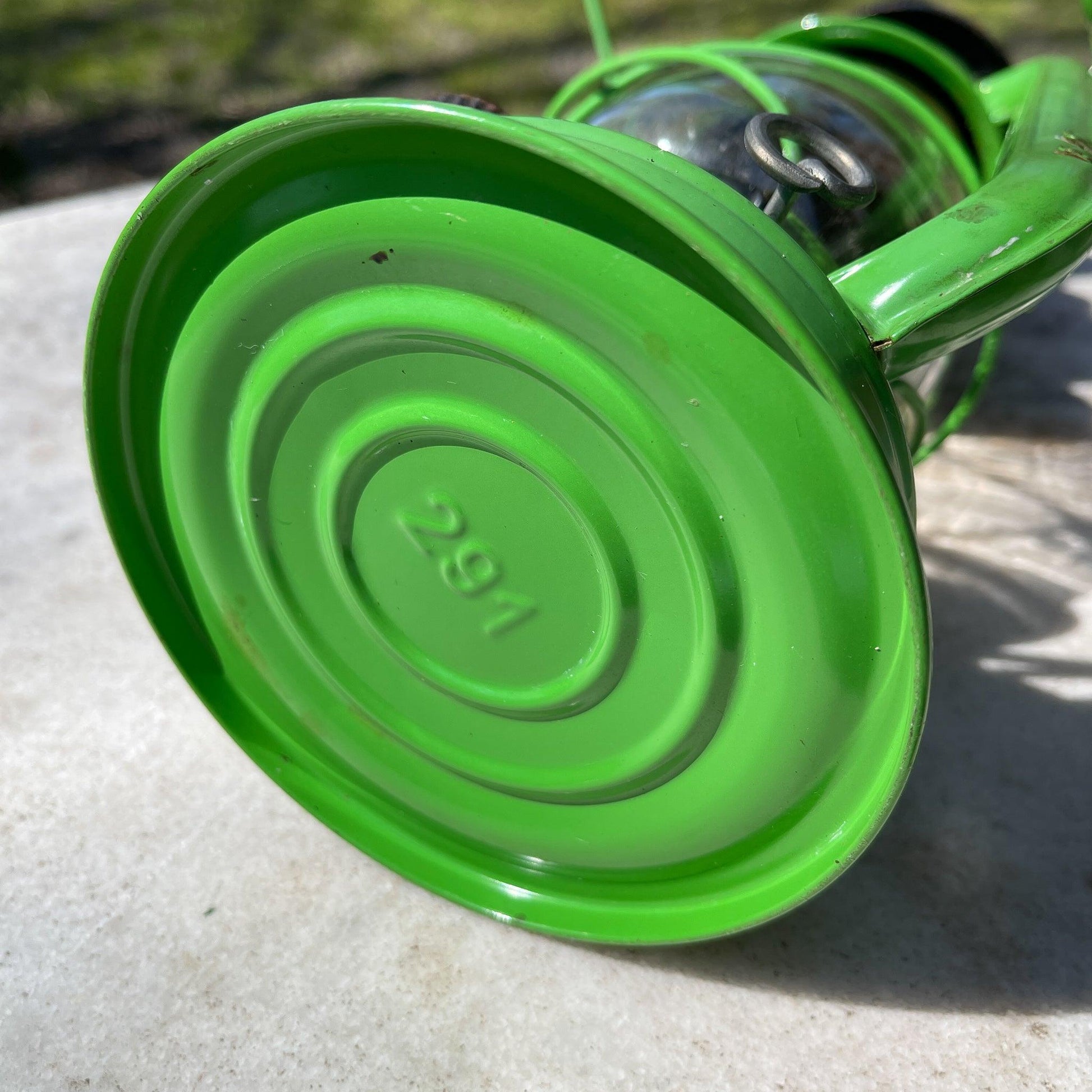 Stormlantaarn petroleum lamp 291 - Bamestra Curiosa