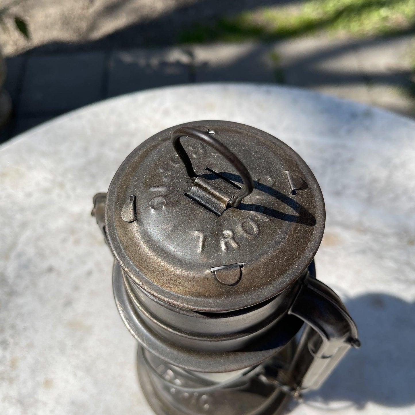 Stormlantaarn petroleum lamp Chalwyn Tropic - Bamestra Curiosa