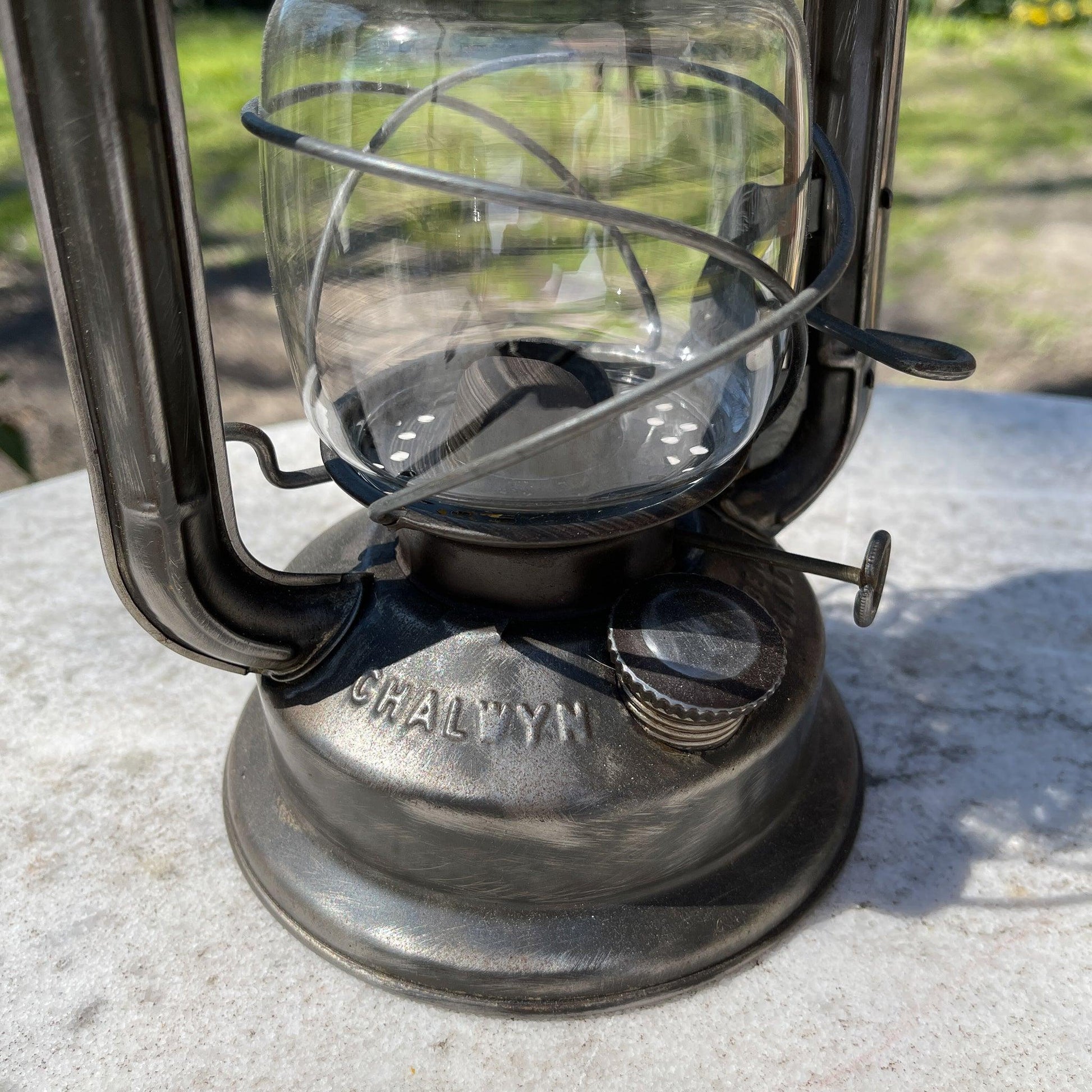 Stormlantaarn petroleum lamp Chalwyn Tropic - Bamestra Curiosa
