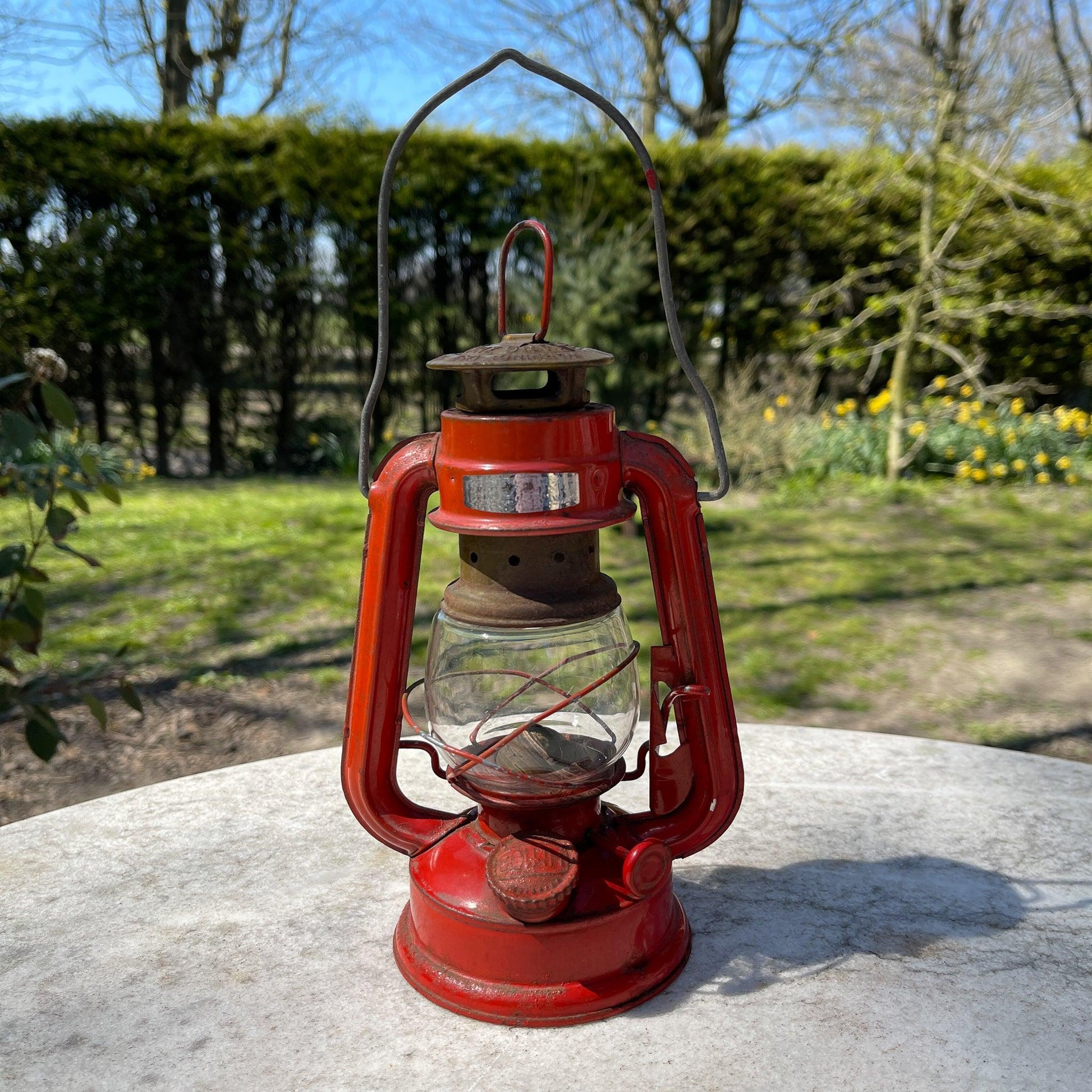 Stormlantaarn petroleum lamp Guangzhou HM103 - Bamestra Curiosa