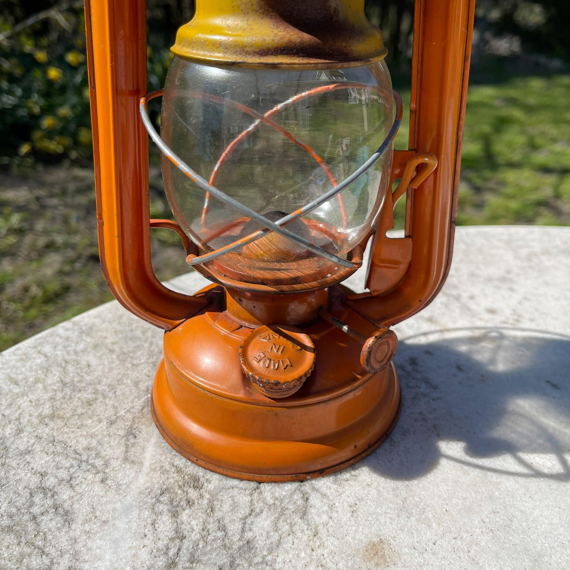 Stormlantaarn petroleum lamp Moon Light - Bamestra Curiosa