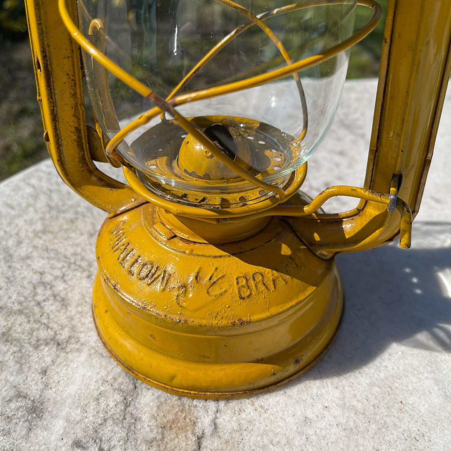 Stormlantaarn petroleum lamp Swallow Brand 235 - Bamestra Curiosa