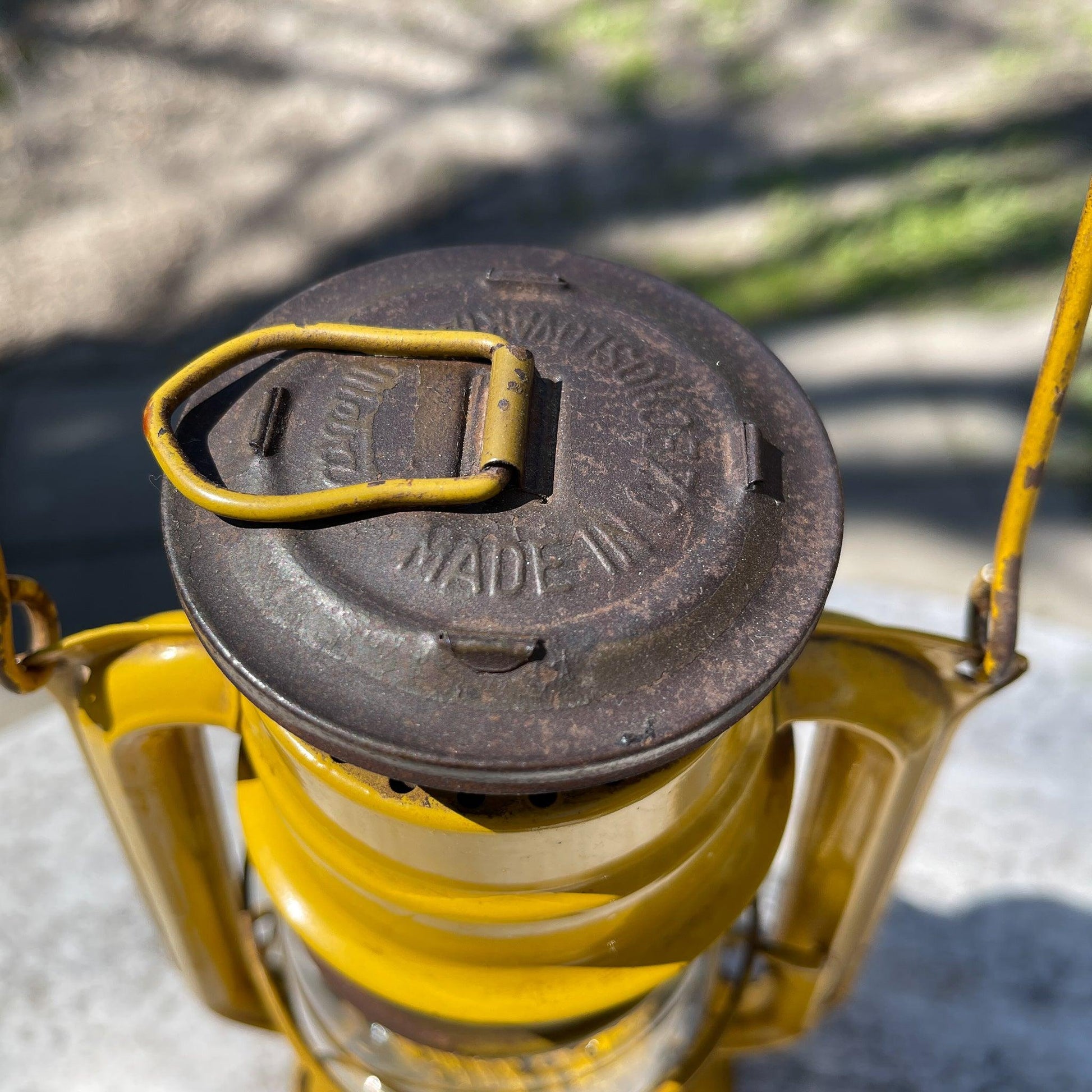 Stormlantaarn petroleumlamp Meva 863 - Bamestra Curiosa