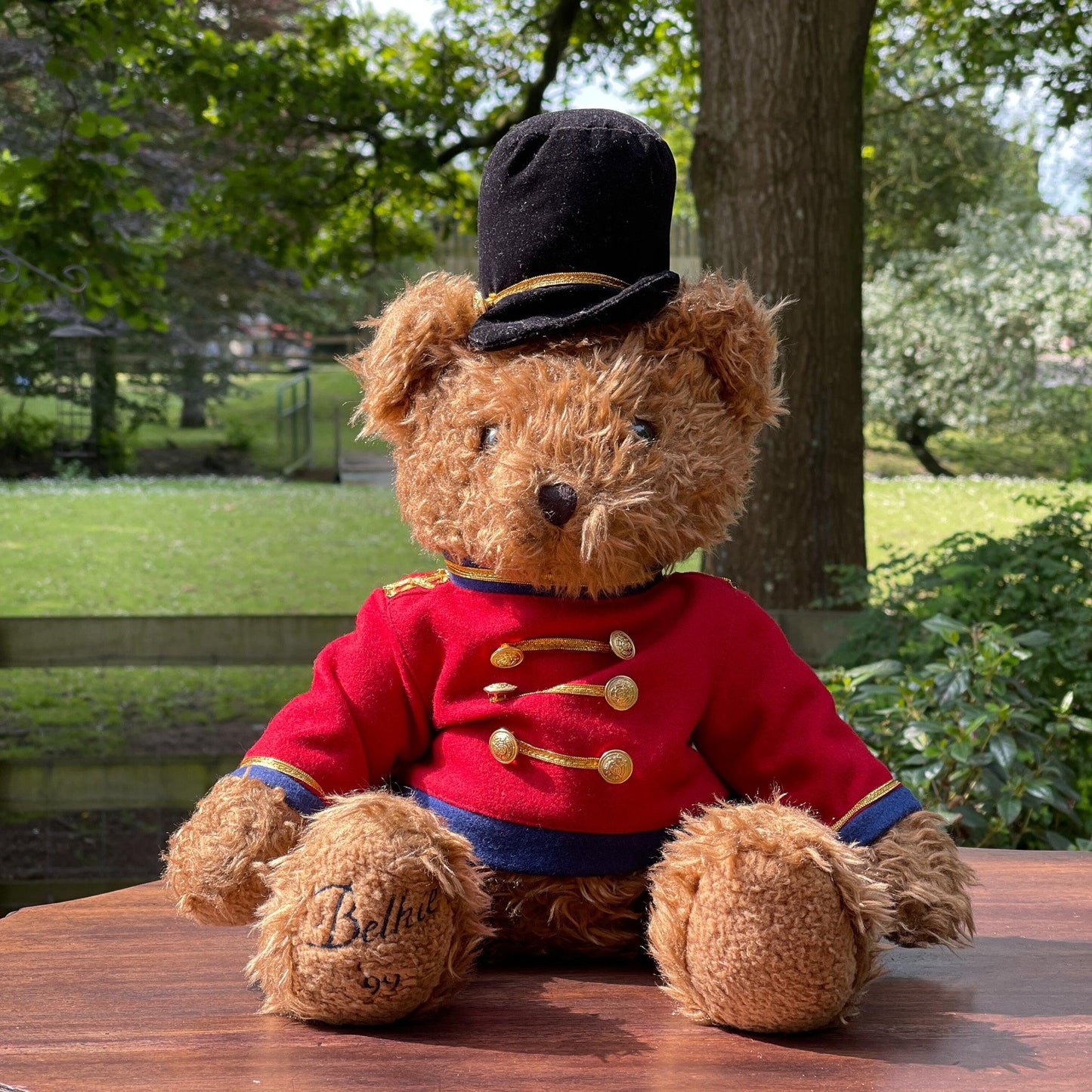 Teddybeer van Belkie (1999) - Bamestra Curiosa