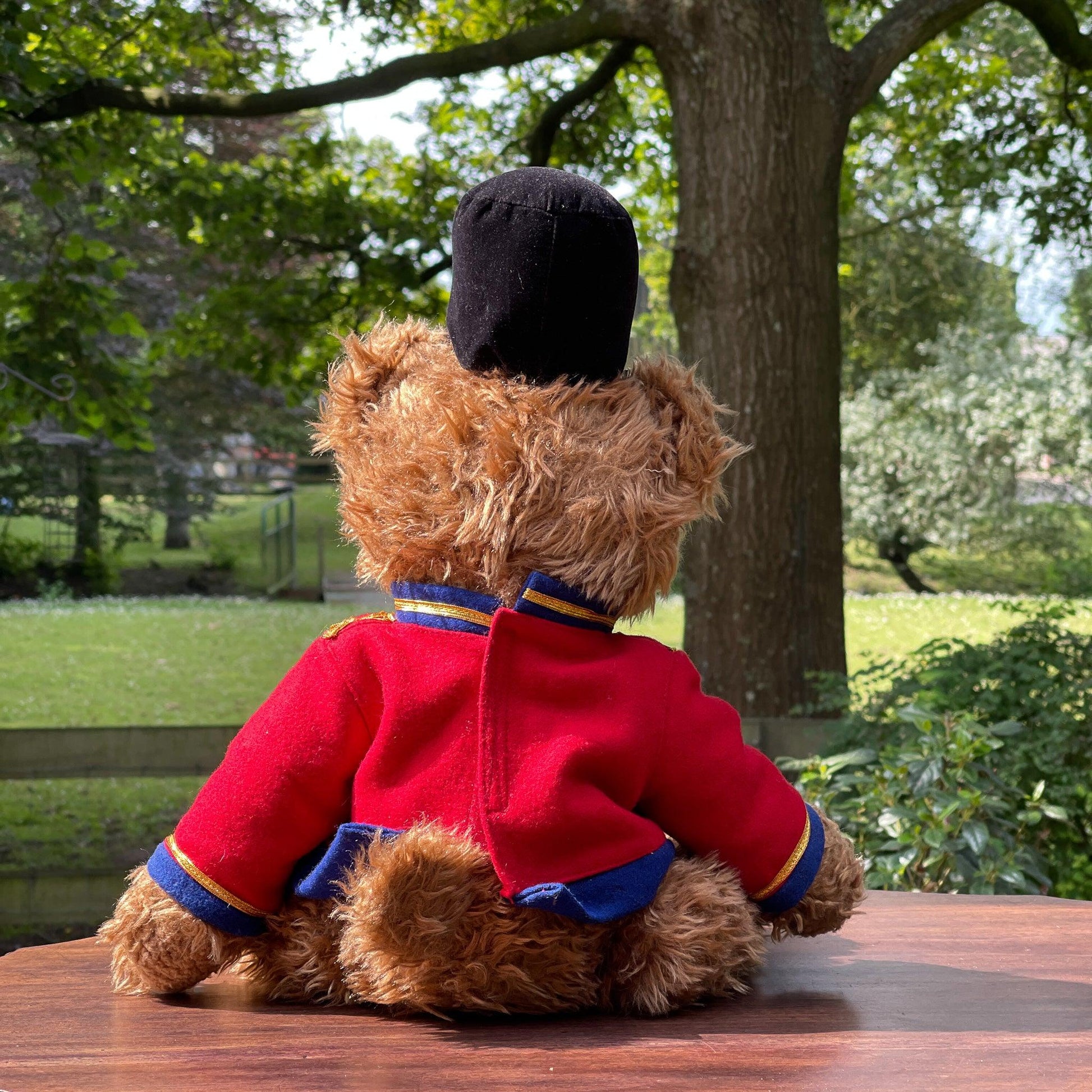 Teddybeer van Belkie (1999) - Bamestra Curiosa