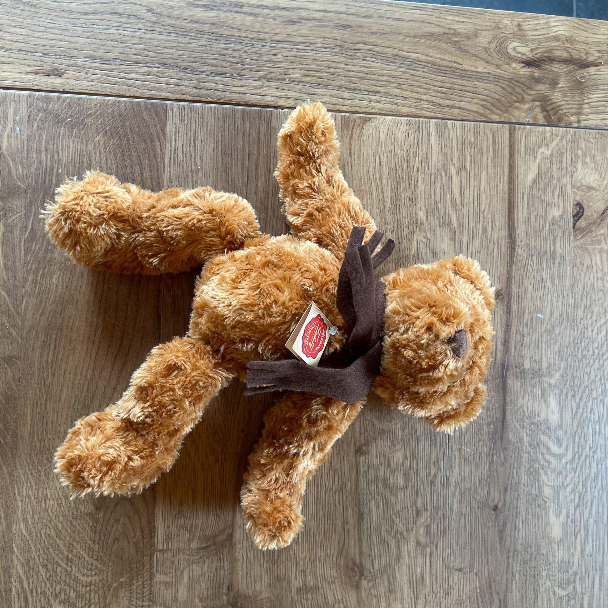 Teddybeer van Hermann Teddy Collection - Bamestra Curiosa