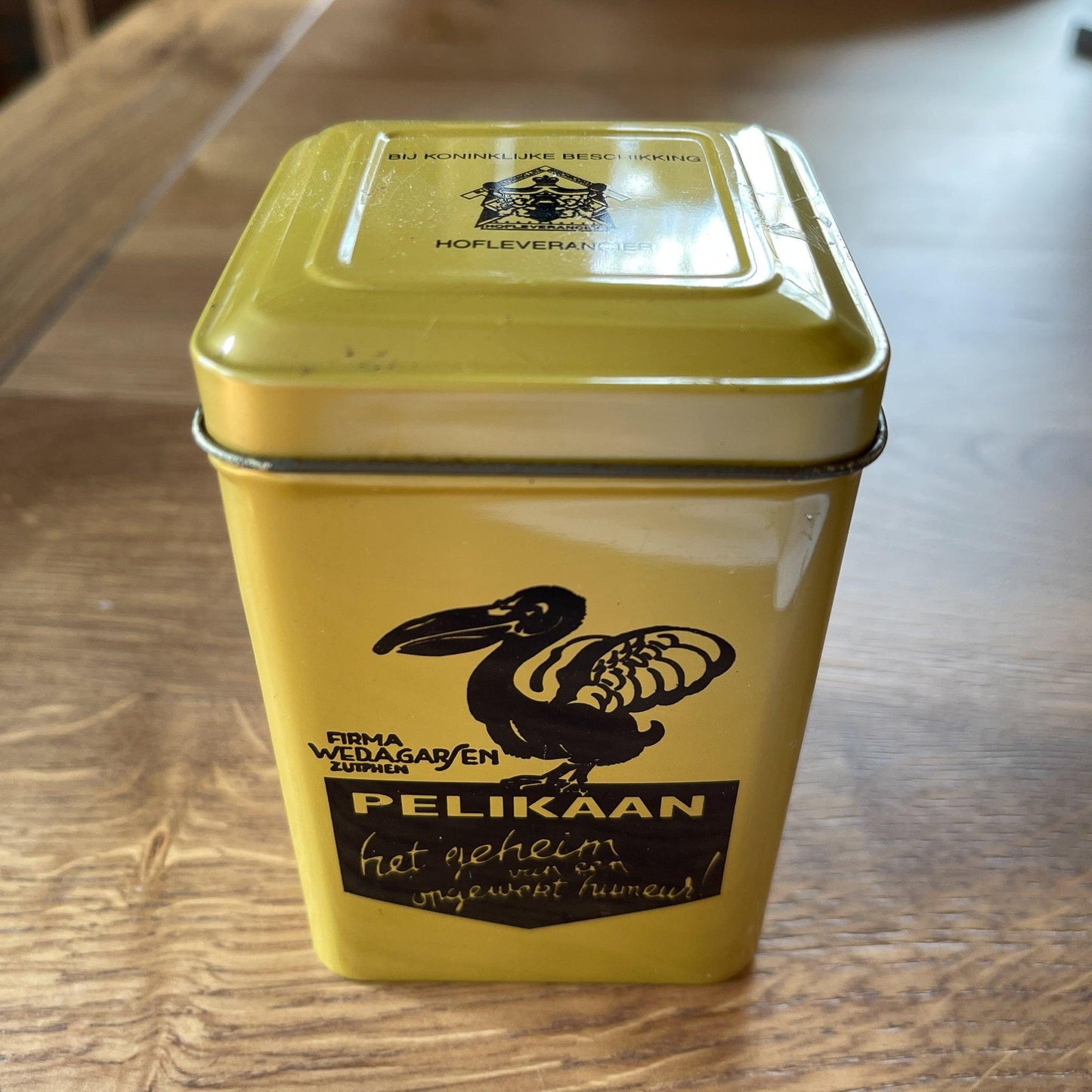 Thee blikje Pelikaan (ongeopend) - Bamestra Curiosa