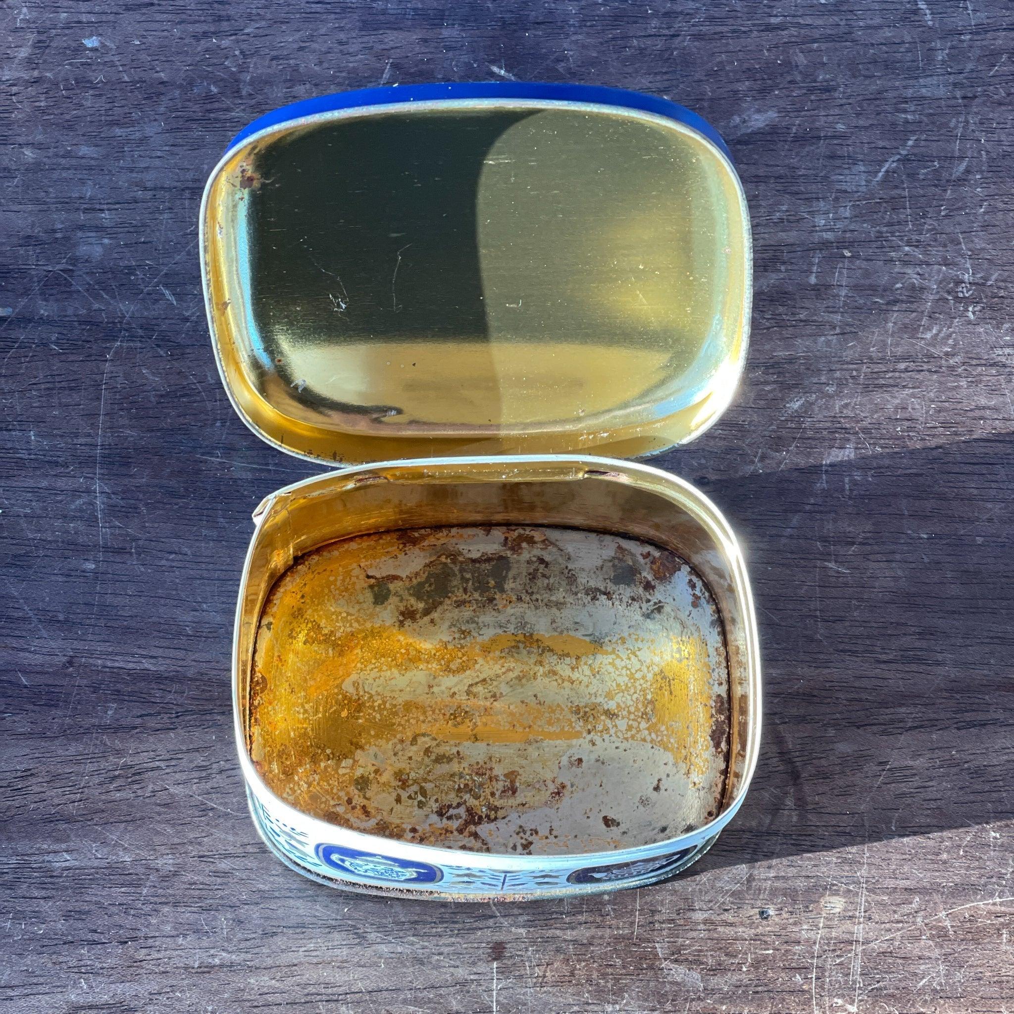 Theeblikje - The Collectionist