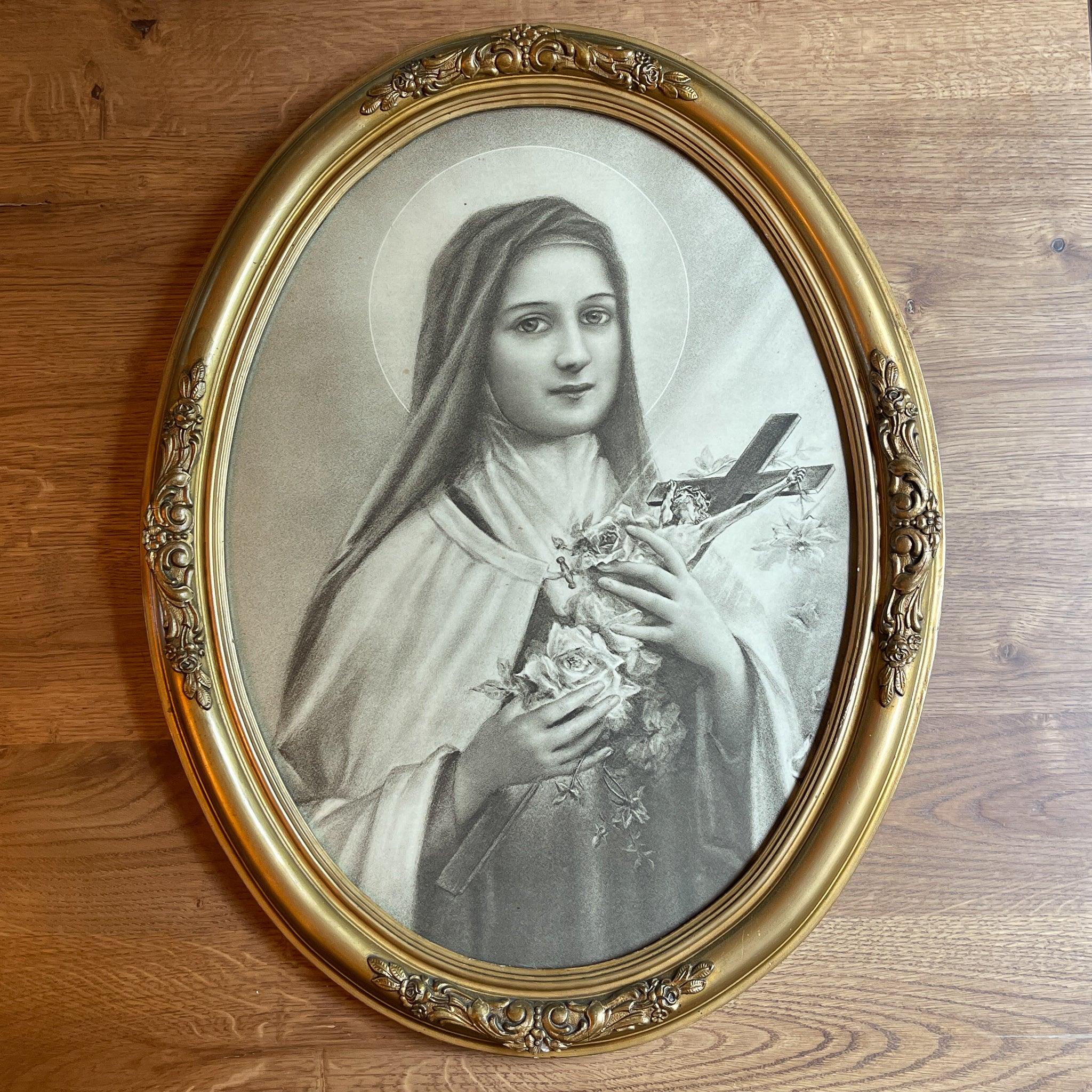 Theresia in gouden ovale lijst - The Collectionist