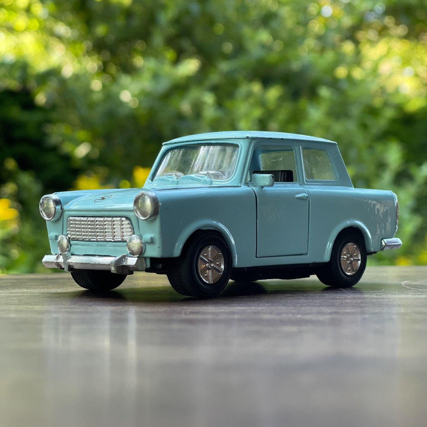 Trabant 601 met frictie aandrijving - Bamestra Curiosa