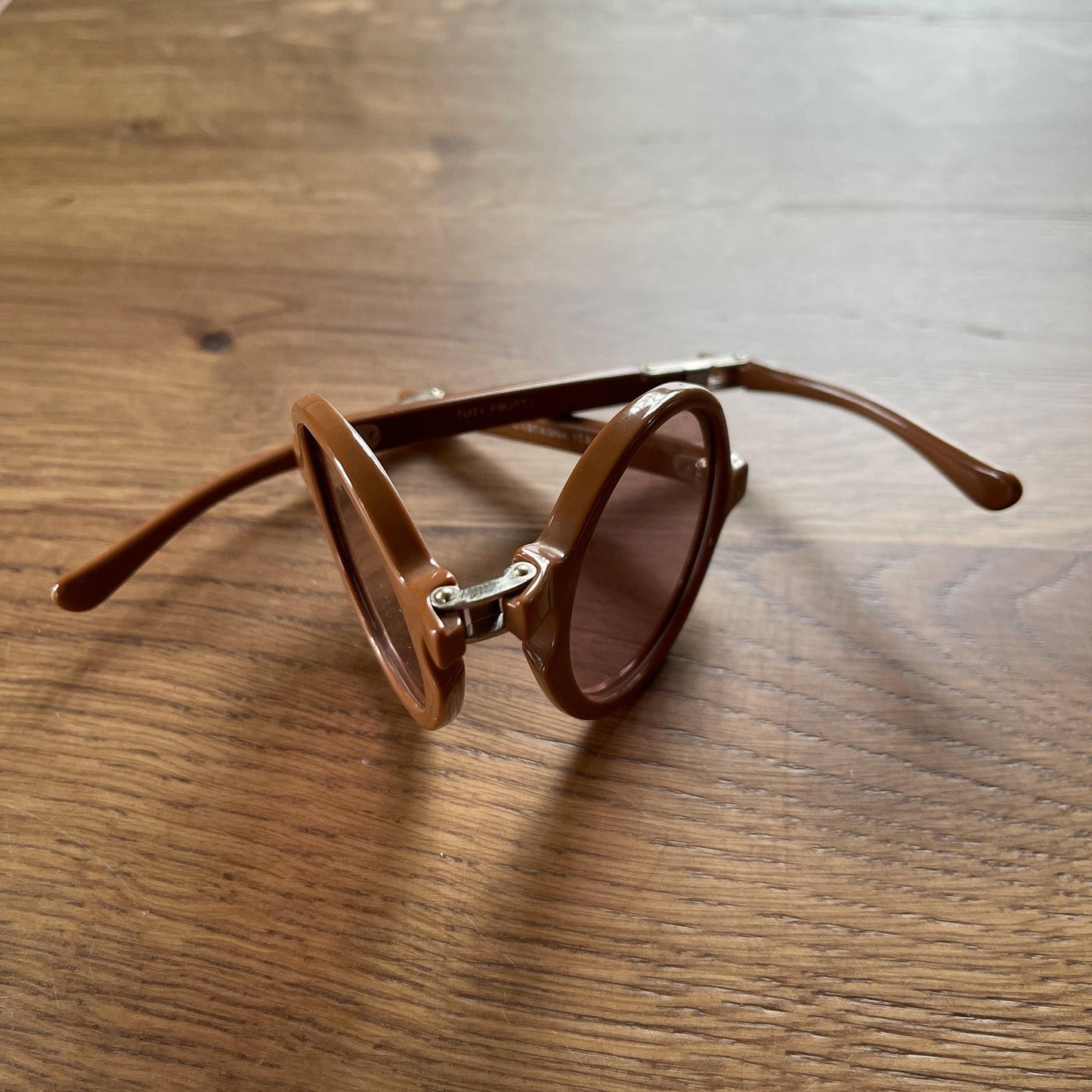 TuttiFrutti opvouwbare zonnebril - Bamestra Curiosa