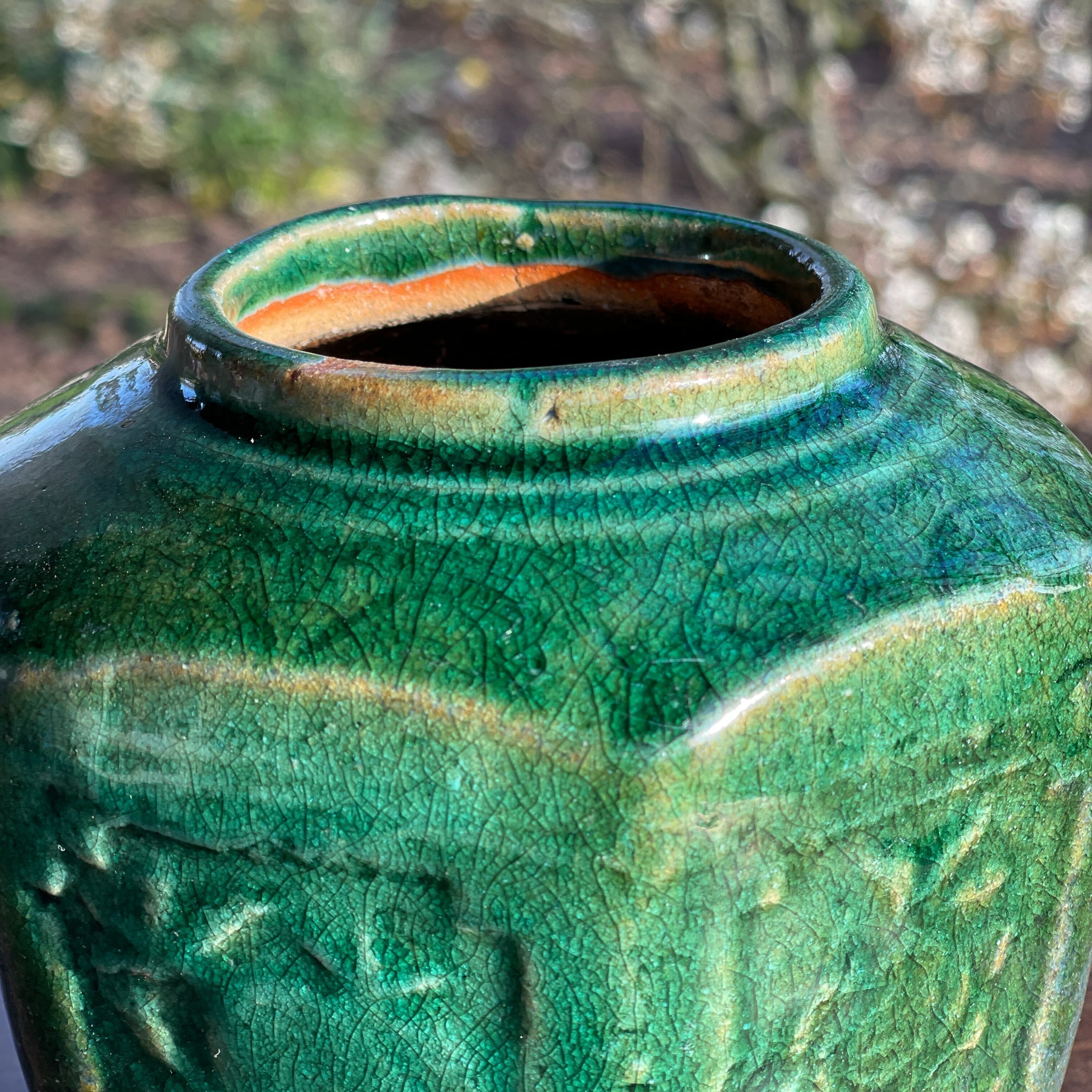 Twee Antieke Smaragdgroene Gemberpotten - The Collectionist