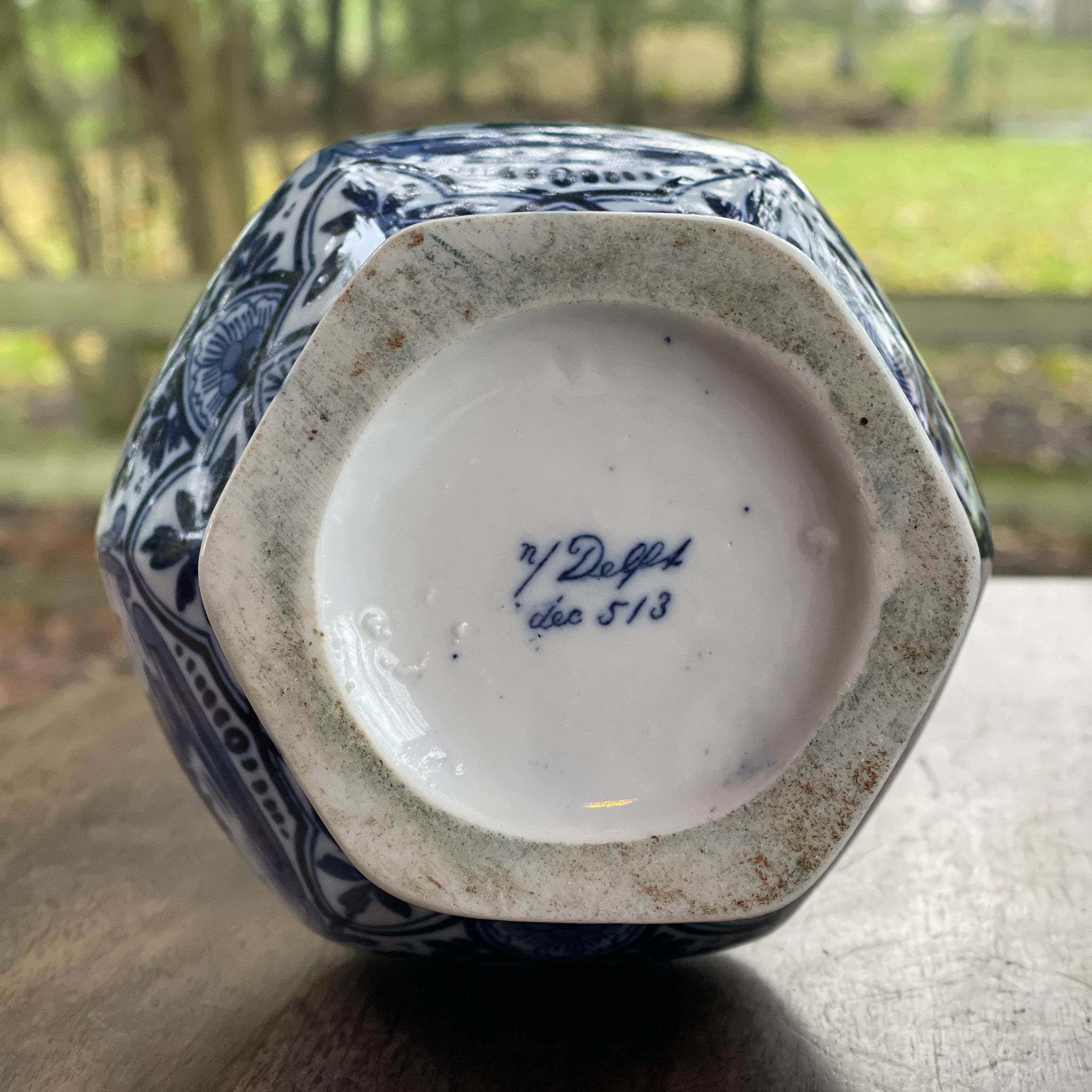 Twee Delfts Blauwe Knobbelvazen (1900) - The Collectionist