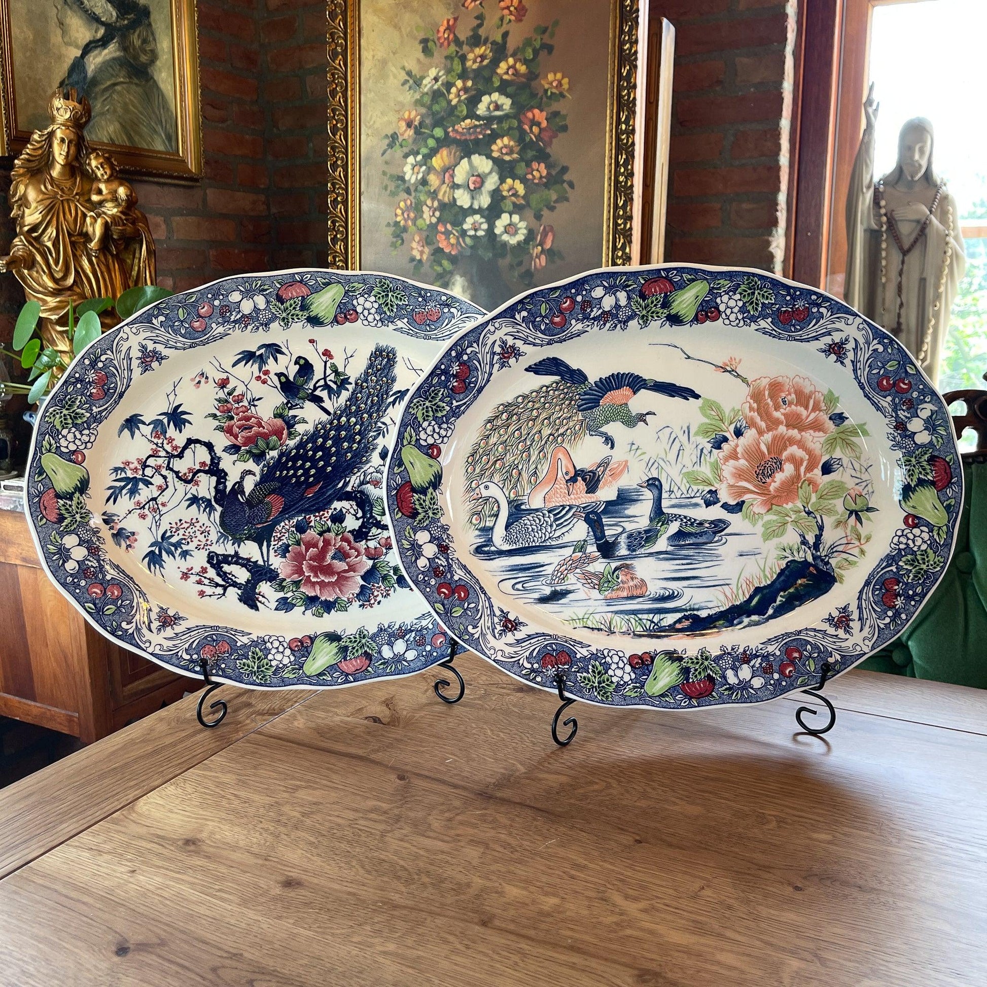 Twee grote vintage ovale borden met vogels - Bamestra Curiosa