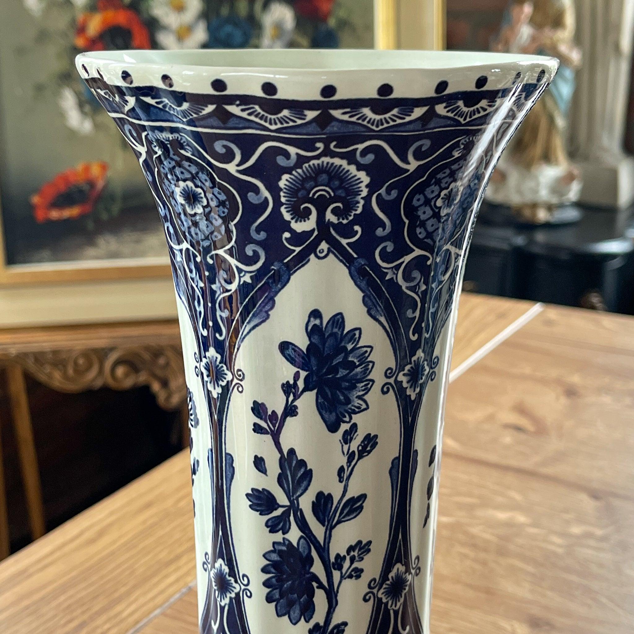 Vaas Delfts Blauw - The Collectionist
