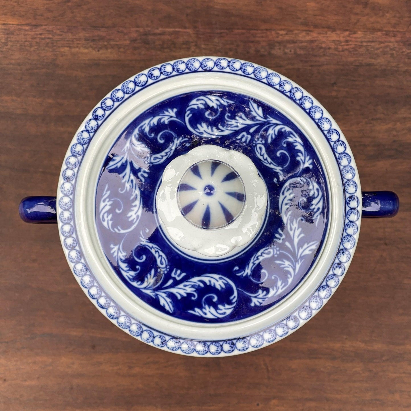 Vaas met deksel - Bamestra Curiosa