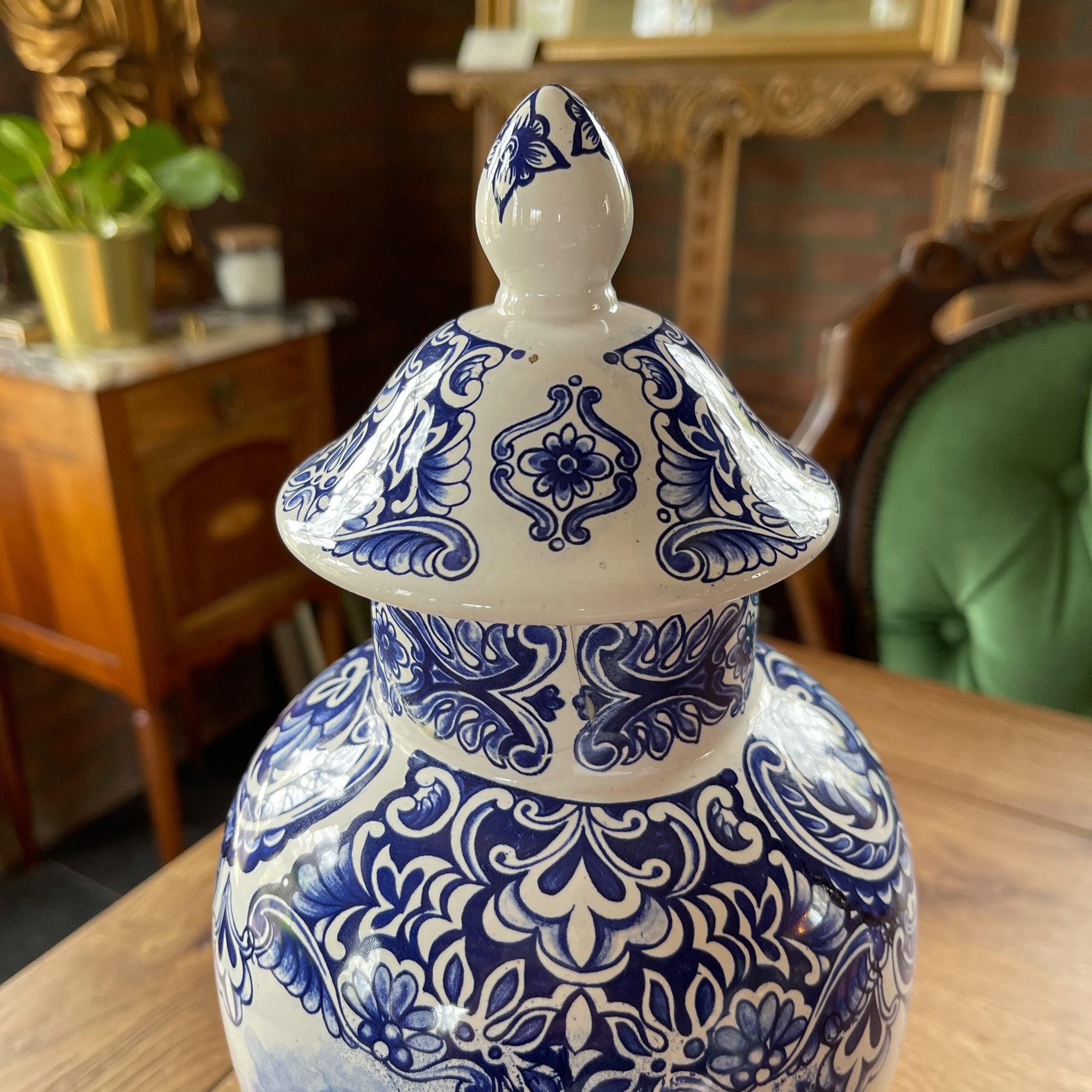 Vaas met deksel Delfts Blauw - The Collectionist