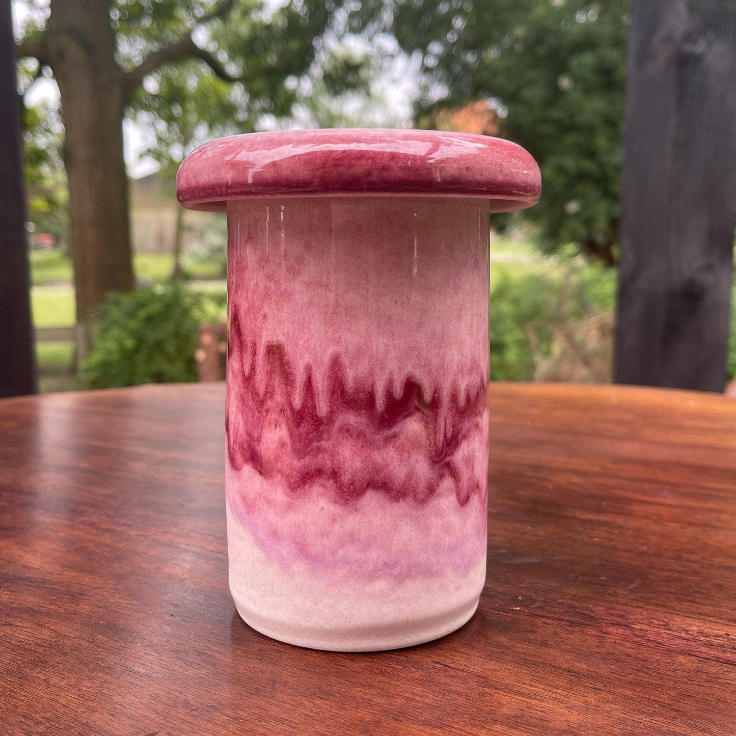 Vaasje van keramiek - Bamestra Curiosa