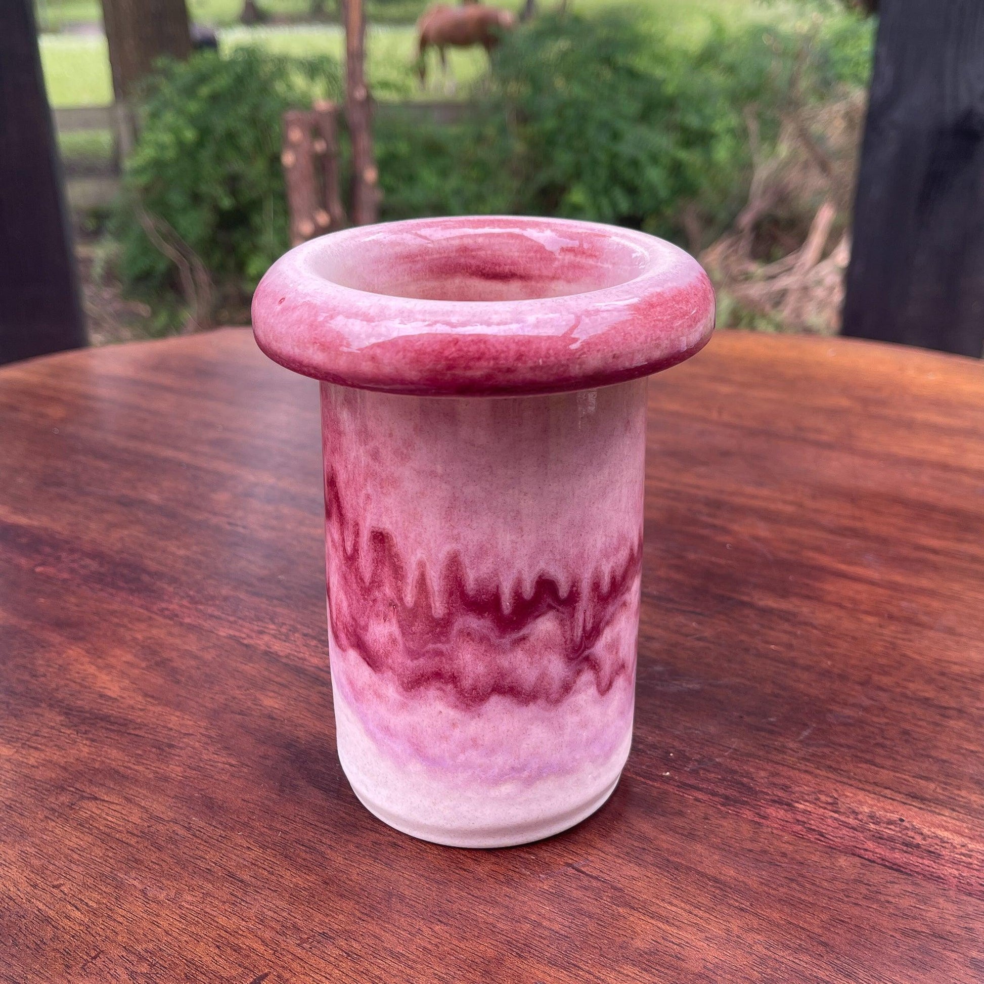 Vaasje van keramiek - Bamestra Curiosa