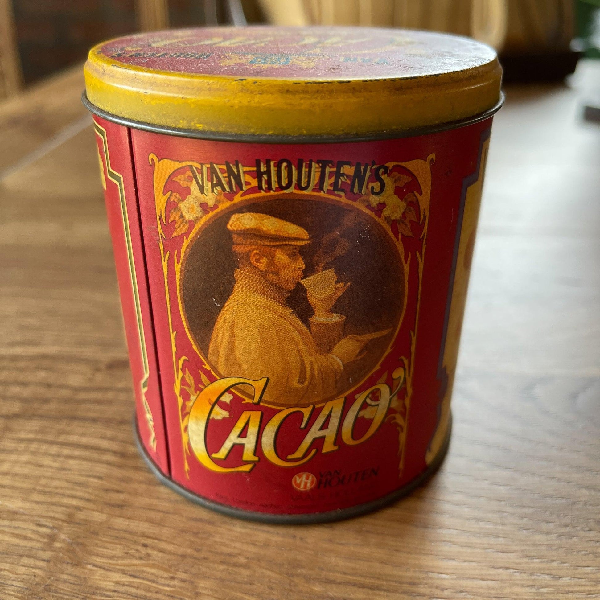 Van Houten's Cacao blik - Bamestra Curiosa